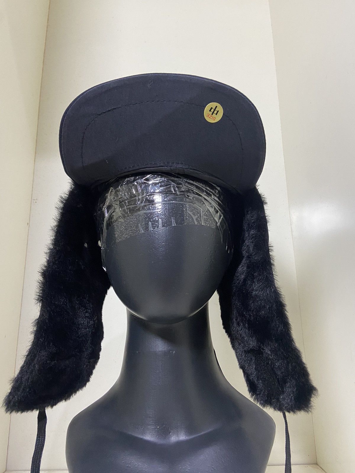 Japanese Brand Y2 vintage fuzzy ushanka golf hat warm Size ONE SIZE - 2 Thumbnail
