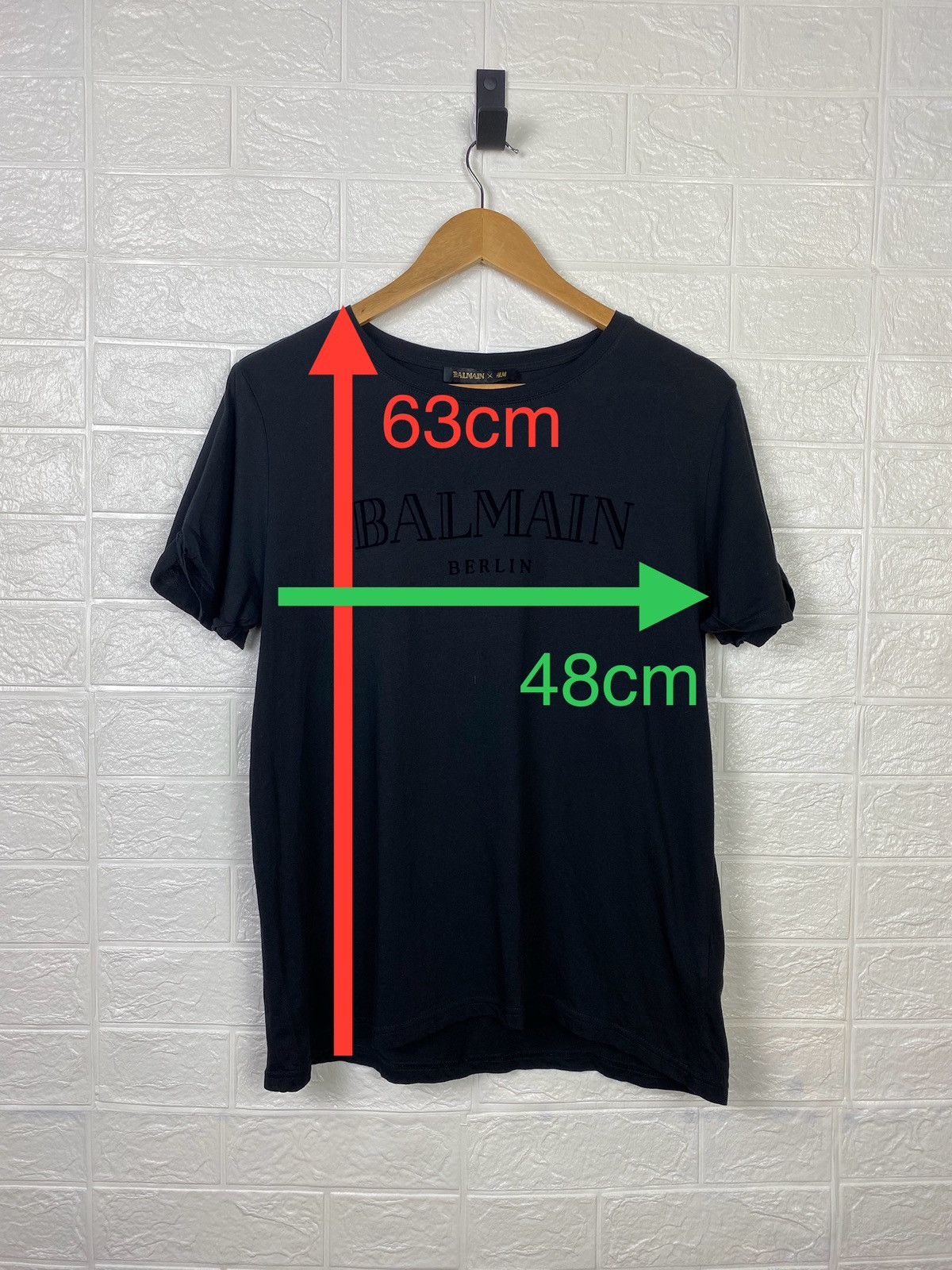 Balmain × H&M Balmain x H&M vintage t-shirt big logo womens Size L Size L / US 10 / IT 46 - 2 Thumbnail
