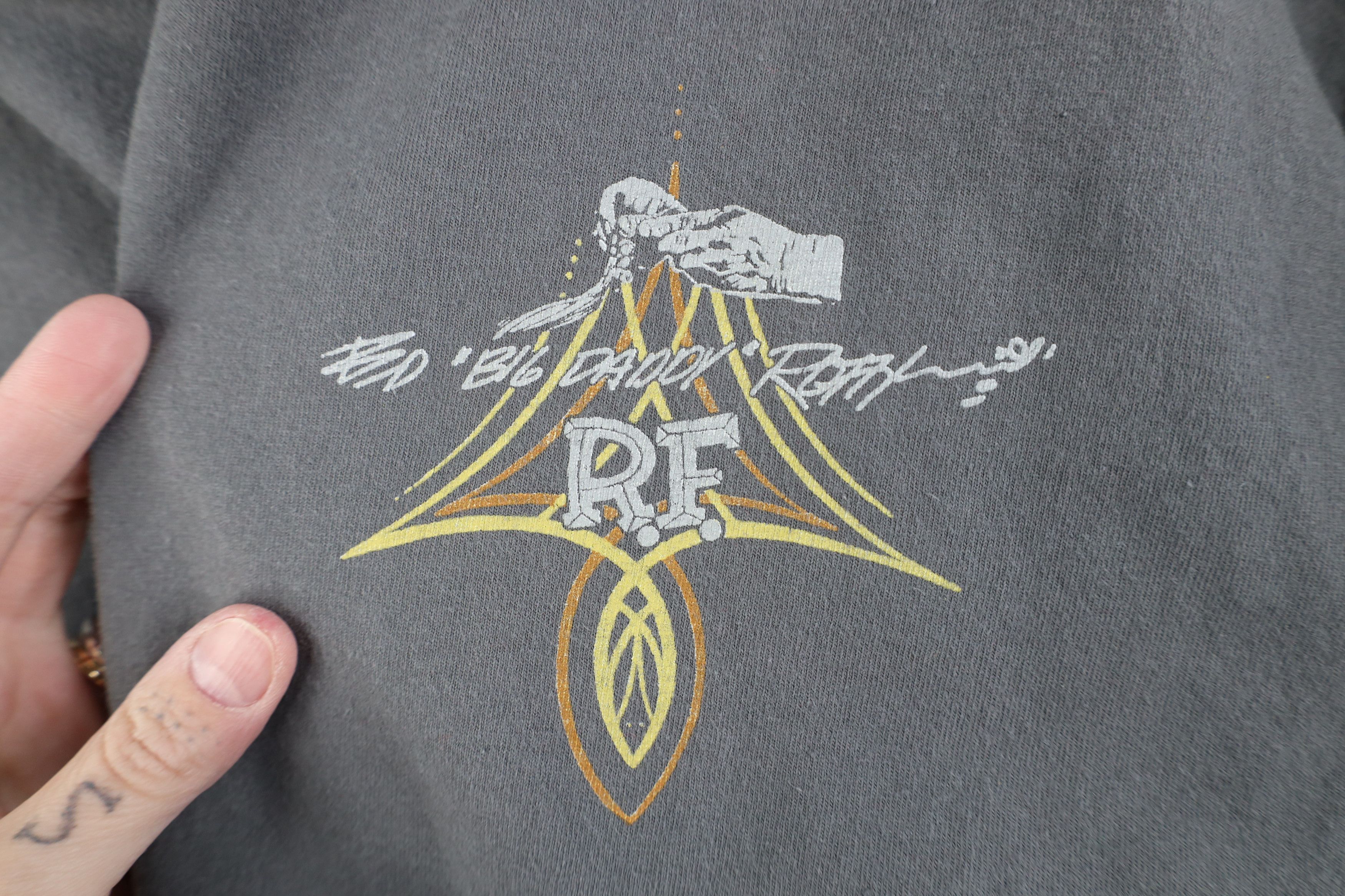 Vintage Y2K Rat Fink Spell Big Daddy Tribal Hot Rod Car T-Shirt Gray Size US XL / EU 56 / 4 - 4 Thumbnail