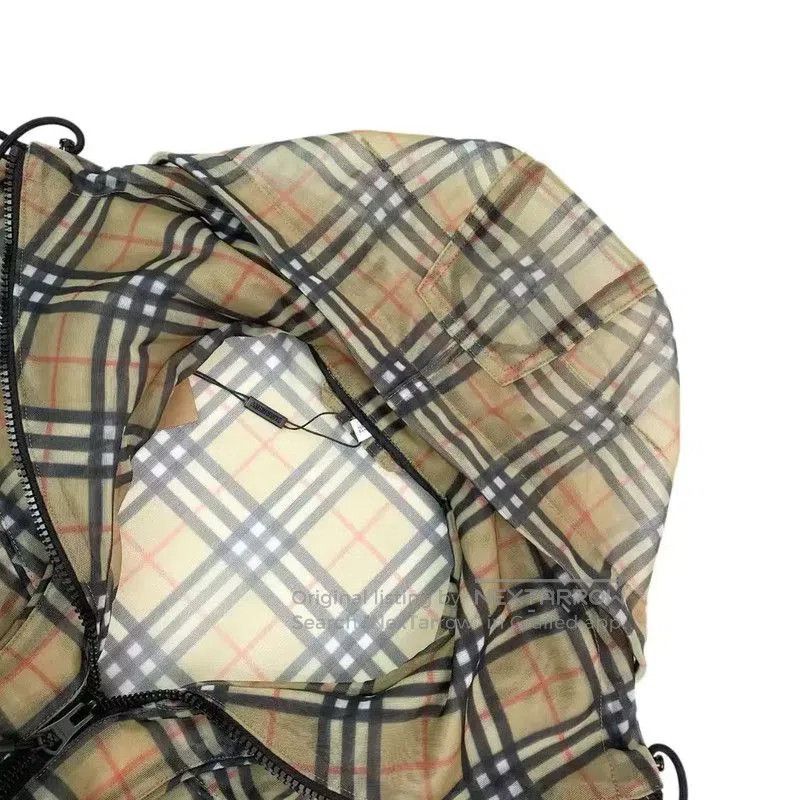 Burberry Burberry Multicolor Women's Coat. Size XXS / US 00 / IT 34 - 3 Thumbnail