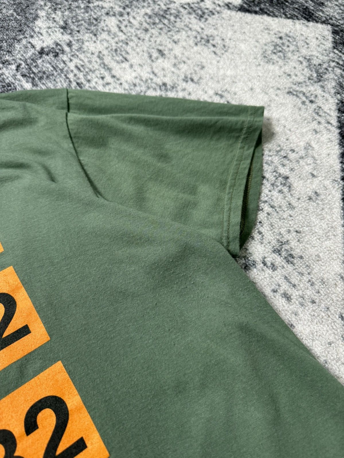 Band Tees Vintage Blink-182 Tee Shirt Big Logo Pop Punk Band Y2K 90s Size US XL / EU 56 / 4 - 5 Thumbnail