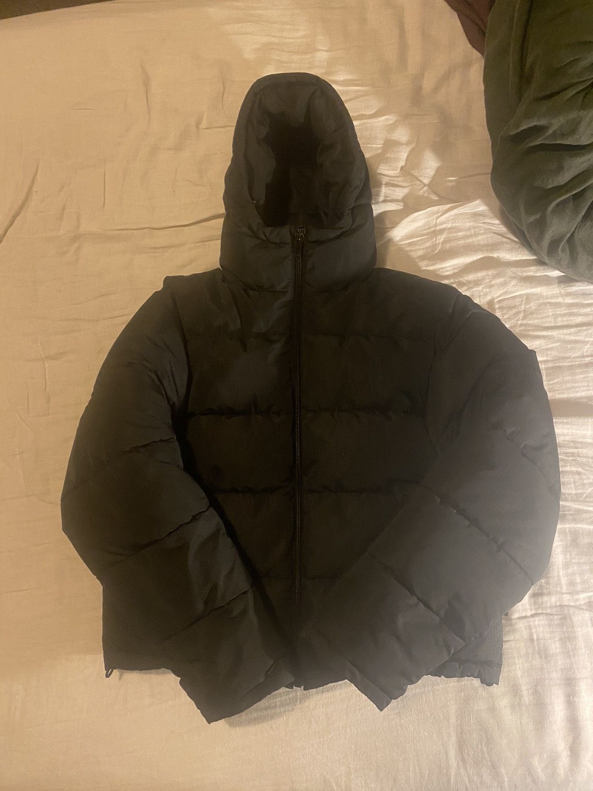 Balenciaga Balenciaga UP57 2018 Fall Puffer Jacket Size XL / US 12-14 / IT 48-50 - 3 Thumbnail