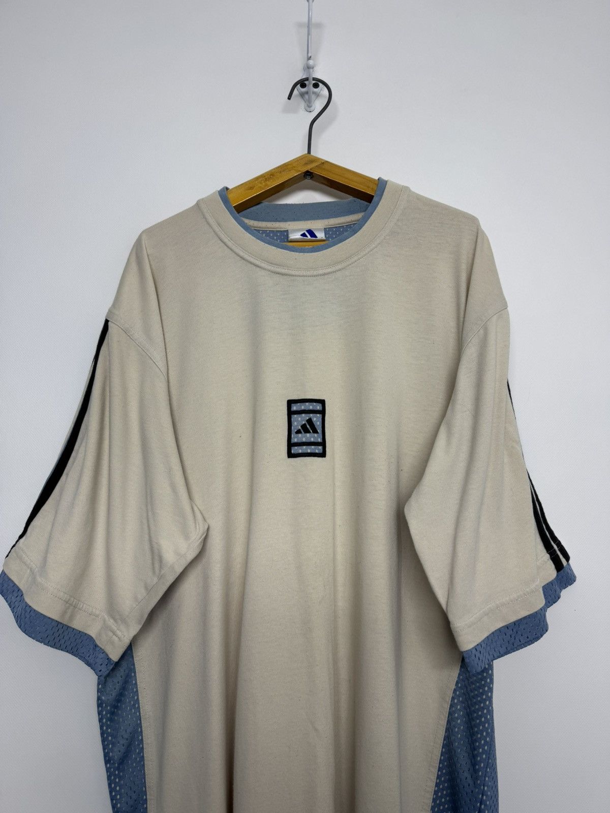 Adidas Vintage Y2k Adidas T-Shirt 90’s Size US XL / EU 56 / 4 - 1 Thumbnail