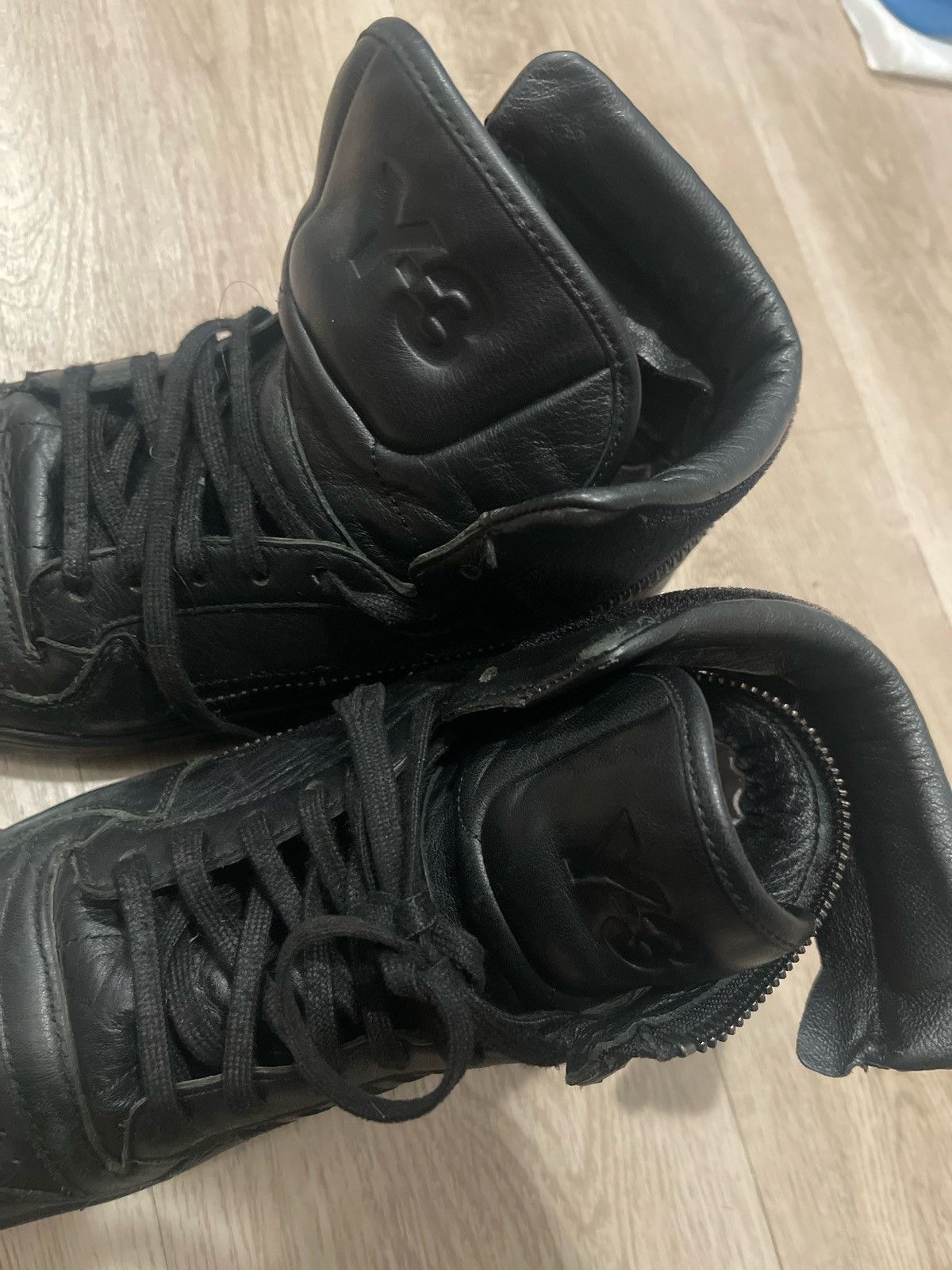 Adidas × Y-3 Triple black adidas y-3 Size US 7.5 / EU 40-41 - 1 Thumbnail