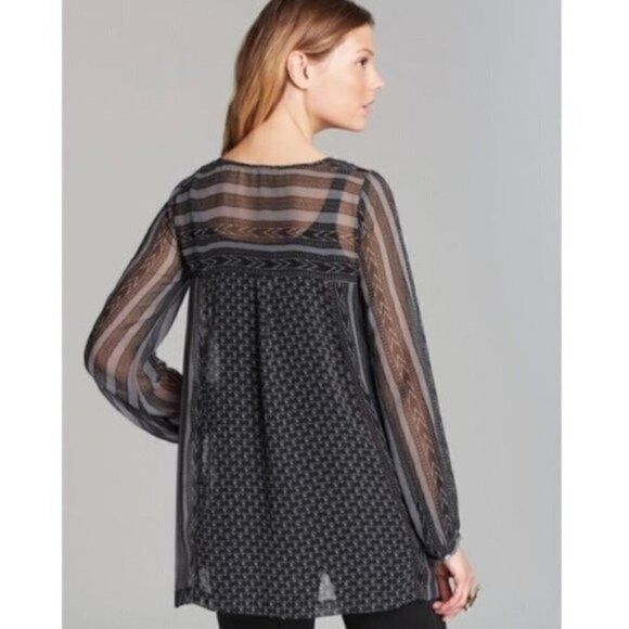 Free People Free People Top S Feather in Wind Embellished Sheer Printed Size S / US 4 / IT 40 - 7 Thumbnail