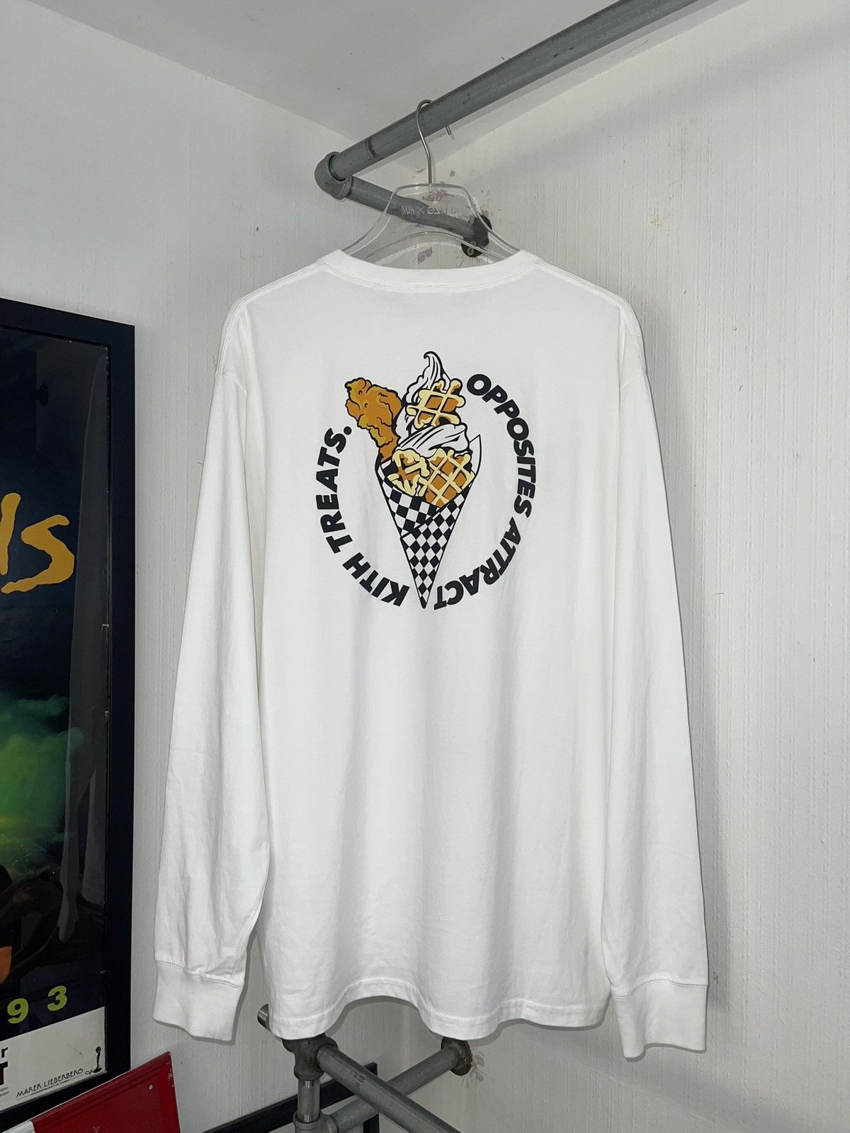 Kith Kith Treats Opposites Atrract Size US XL / EU 56 / 4 - 2 Thumbnail