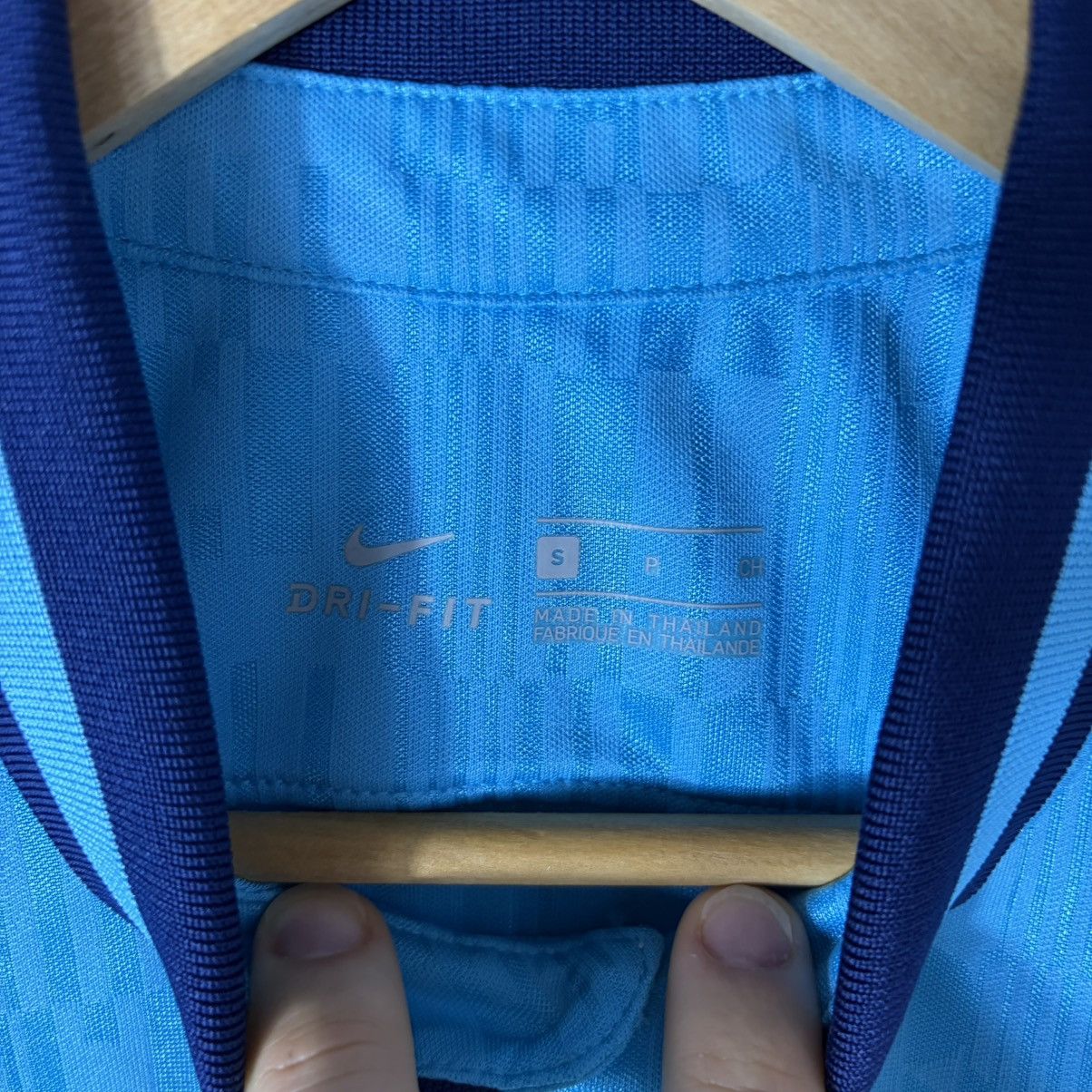 Nike Nike FC Tottenham Hotspur 2019/2020 Away Football Jersey Size US S / EU 44-46 / 1 - 6 Thumbnail