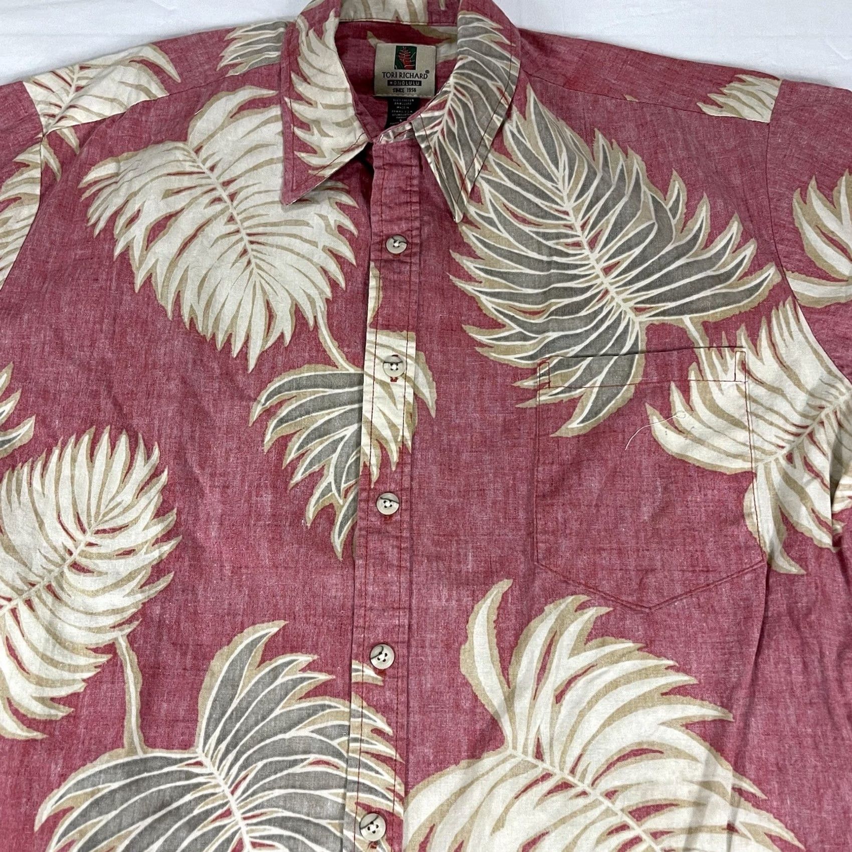 Tori Richard Tori Richard Shirt Mens L Pink Men Honolulu Hawaiian Button AOP Leaf Floral Size US L / EU 52-54 / 3 - 6 Thumbnail