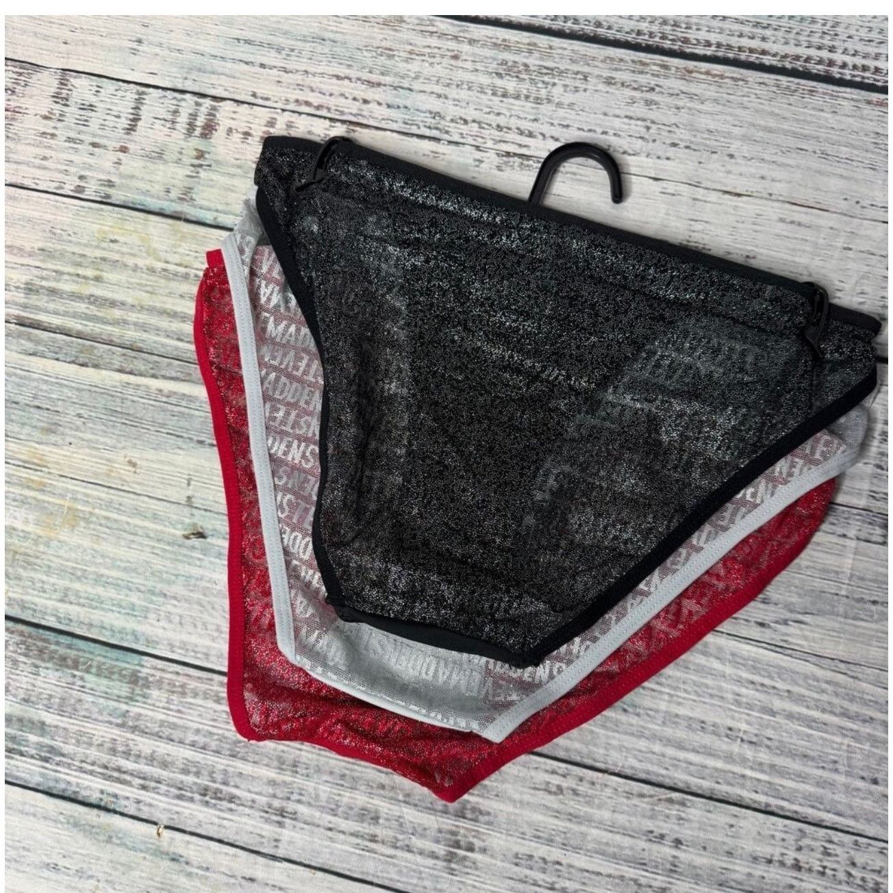 Steve Madden Steve Madden 3 Piece Lace Glitter Pantie Set Sm NWT Size ONE SIZE - 2 Thumbnail