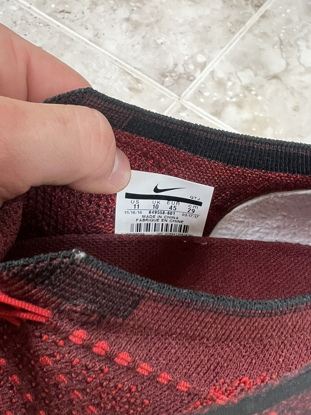 Nike Nike Air VaporMax Dark Team Red 2017 Size US 11 / EU 44 - 7 Thumbnail