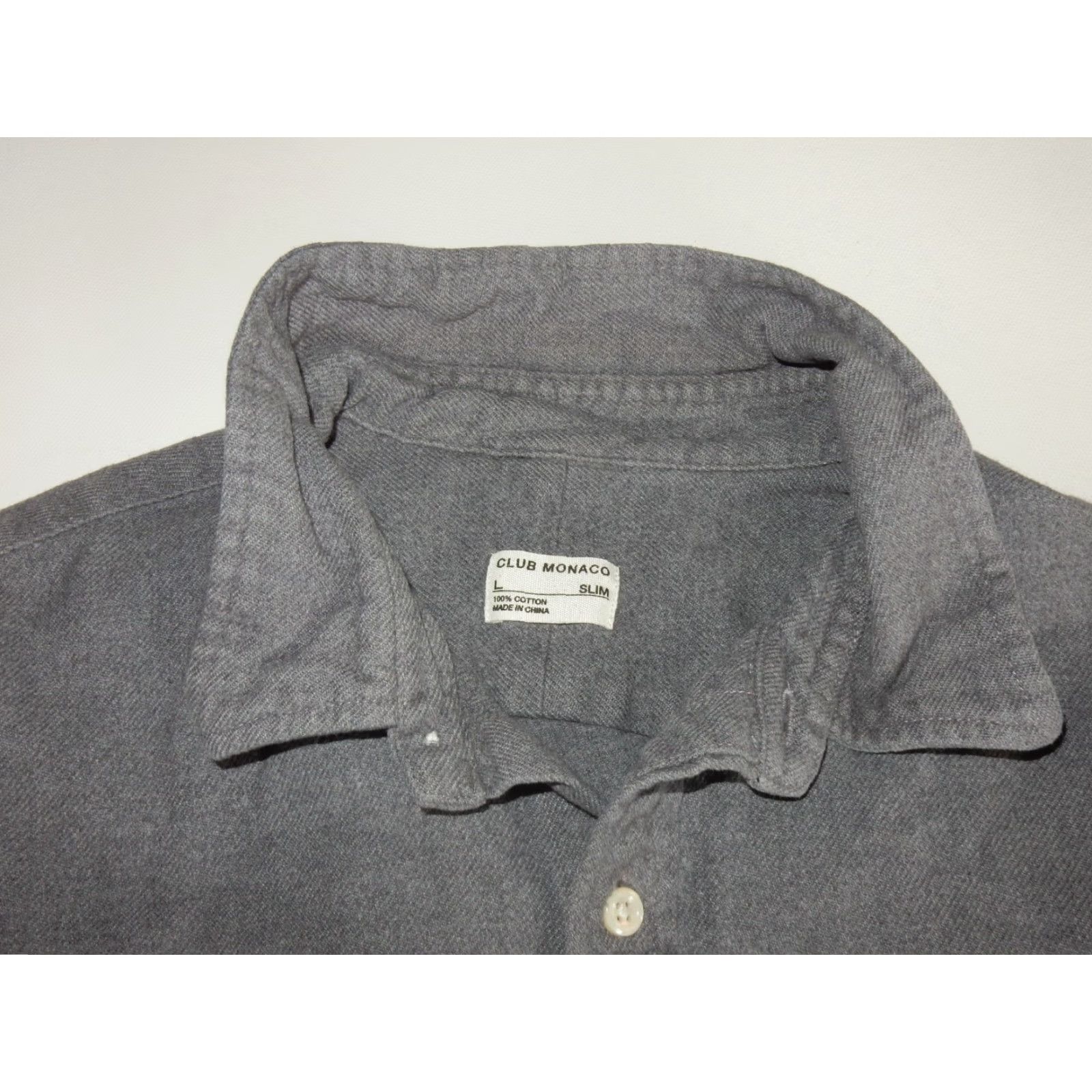 Club Monaco VINTAGE Club Monaco Men's Shirt Long Sleeve Button-Up Size Large Gray Denim Slim Size US L / EU 52-54 / 3 - 3 Thumbnail