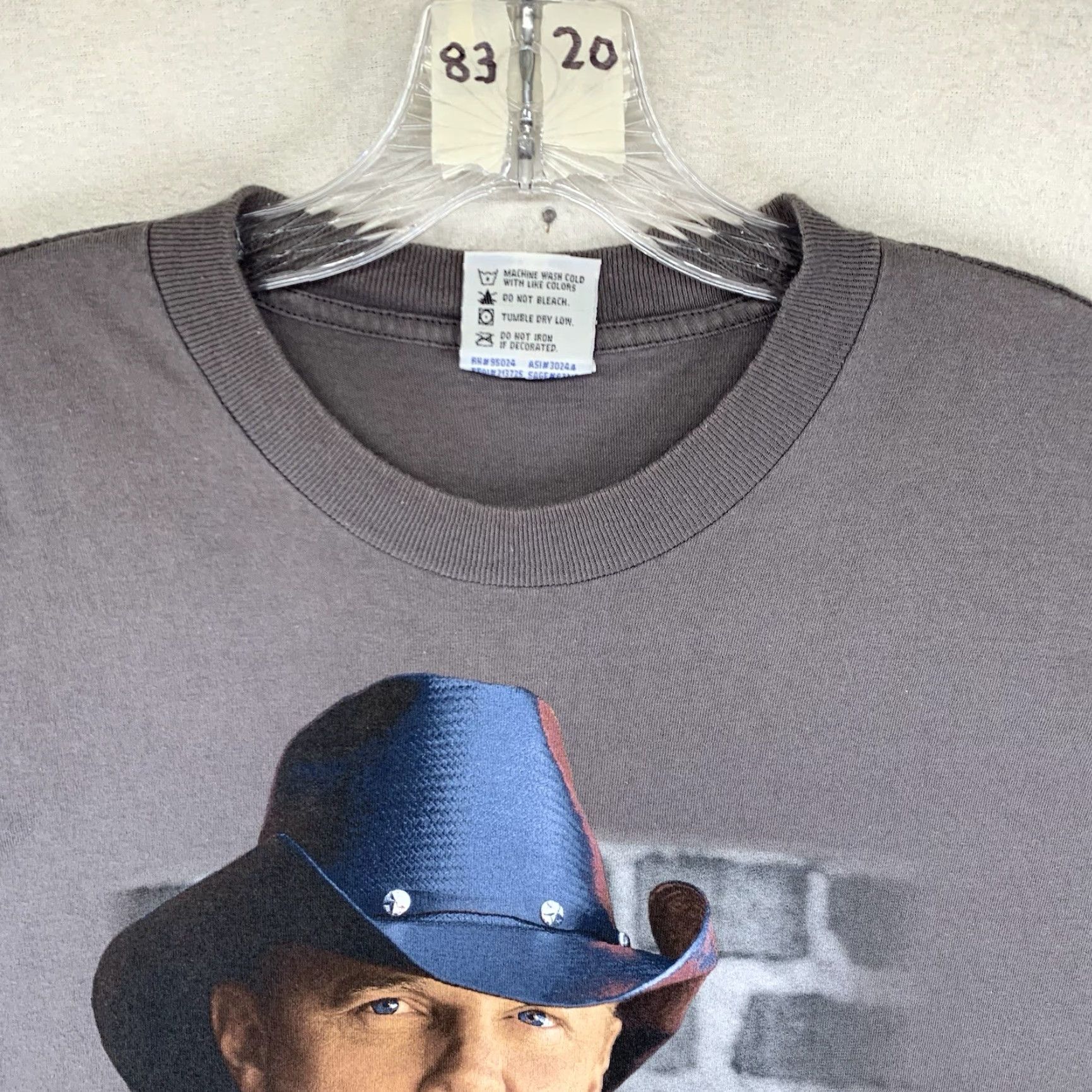 Doublet VINTAGE Trace Adkins Country Music T-Shirt Mens Large Crew Neck Double-Sided Cotton Gray 2010s Music Cowboy USA Size US L / EU 52-54 / 3 - 3 Thumbnail