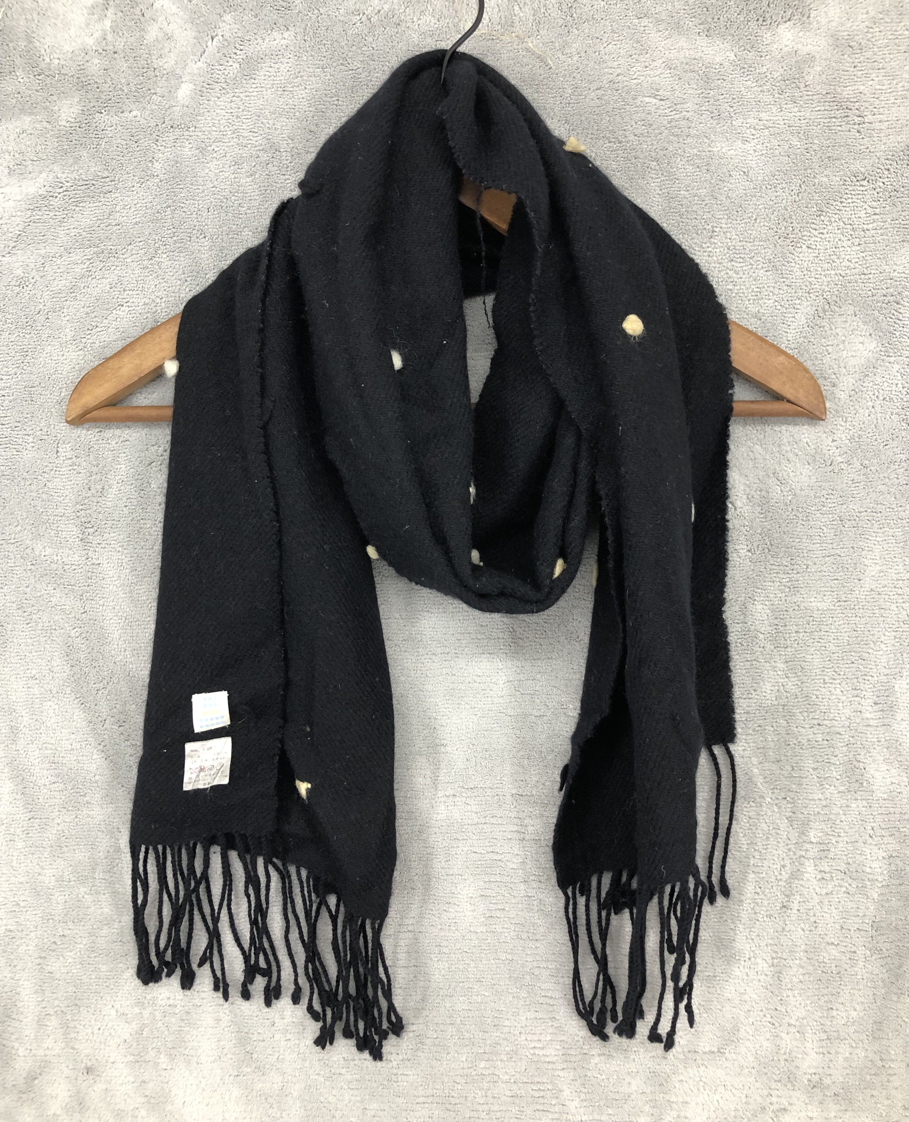 Japanese Brand Mimis Black Cashmere Scarf Muffler Neck scarf Size ONE SIZE - 2 Thumbnail
