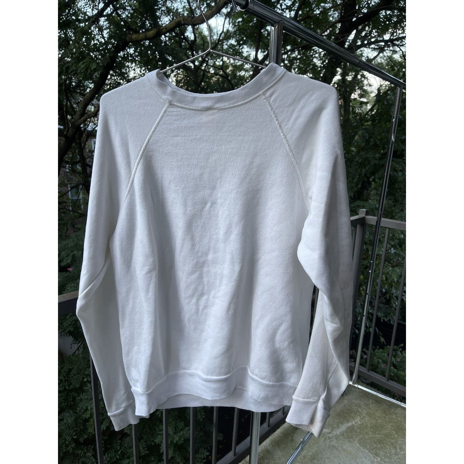 Vintage Vintage 80s Thrashed Faded Chevy Car Raglan Sweatshirt Size US L / EU 52-54 / 3 - 4 Thumbnail