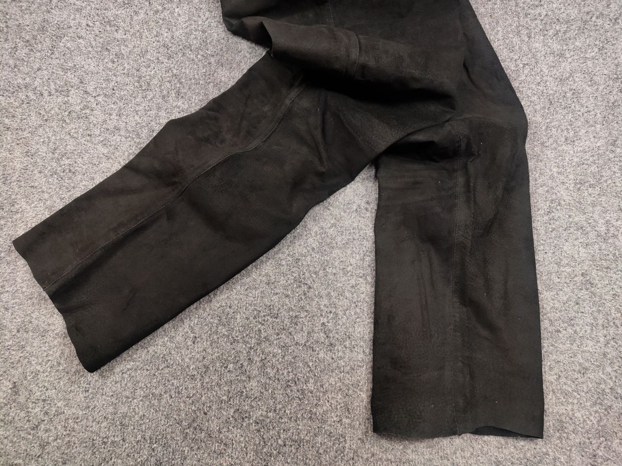 Japanese Brand Vintage Leather Pants Japan Hype Travis Scott Y2K Style Size US 34 / EU 50 - 4 Thumbnail