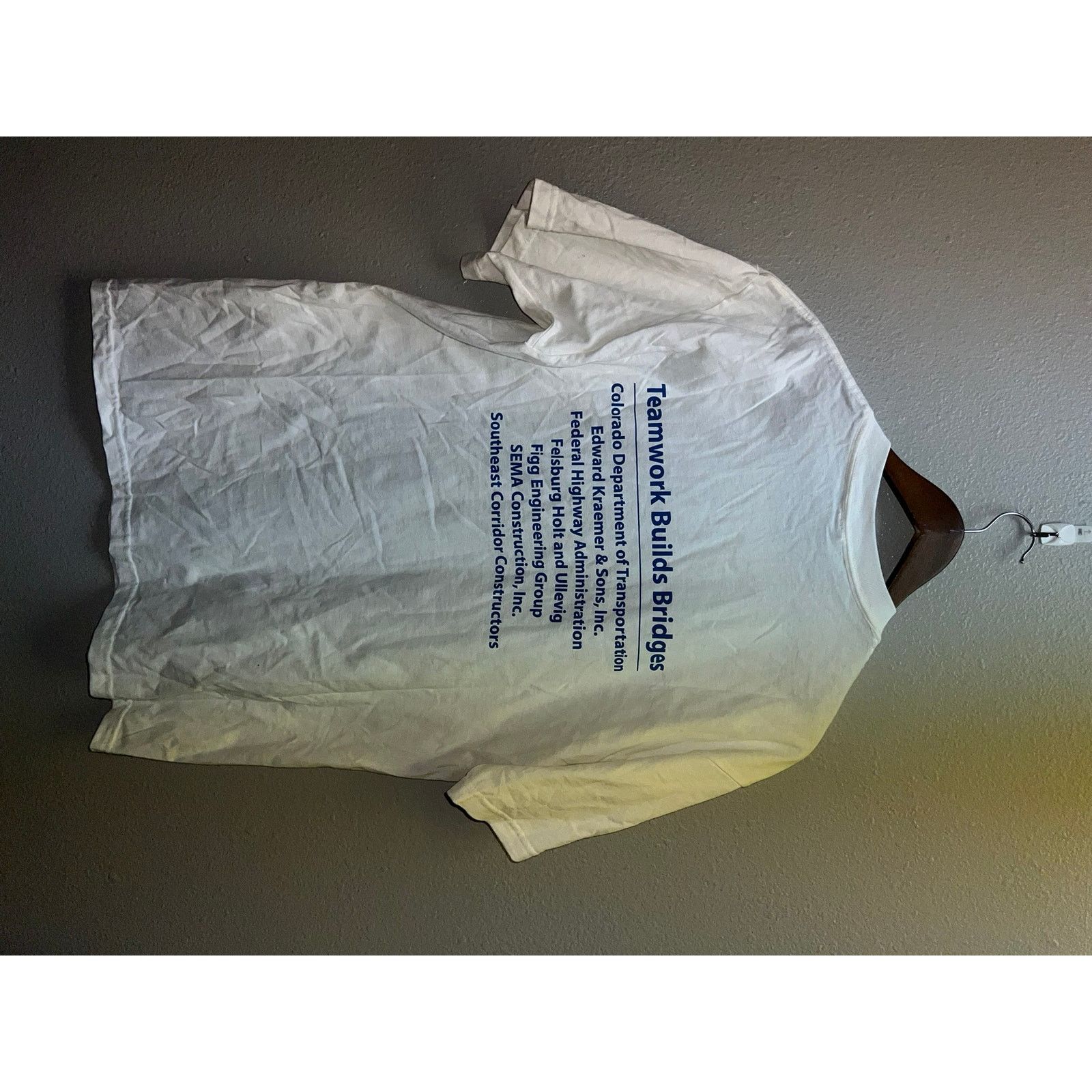 Gildan Extreme Makeover Shirt Broadway Bridge Edition Colorado CDT Size US L / EU 52-54 / 3 - 5 Thumbnail