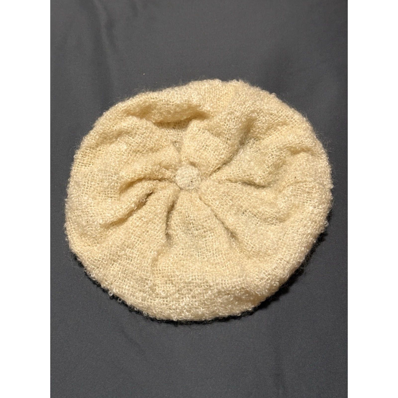 Vintage VINTAGE Cushendale Woman's Beret Hat Tam Wool Mohair Cream Ireland Beret Womens Art Deco Size ONE SIZE - 2 Thumbnail