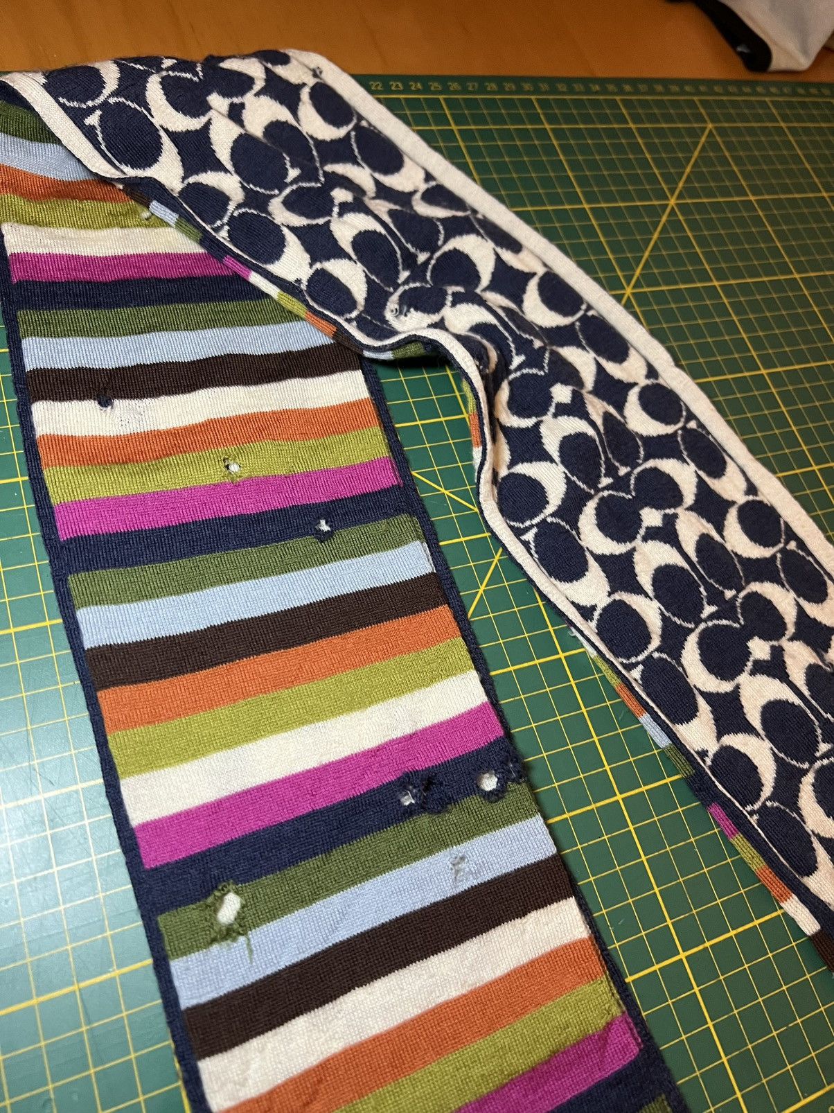 Coach Vintage thrashed multi colour striped monogram wool scarf Size ONE SIZE - 4 Thumbnail