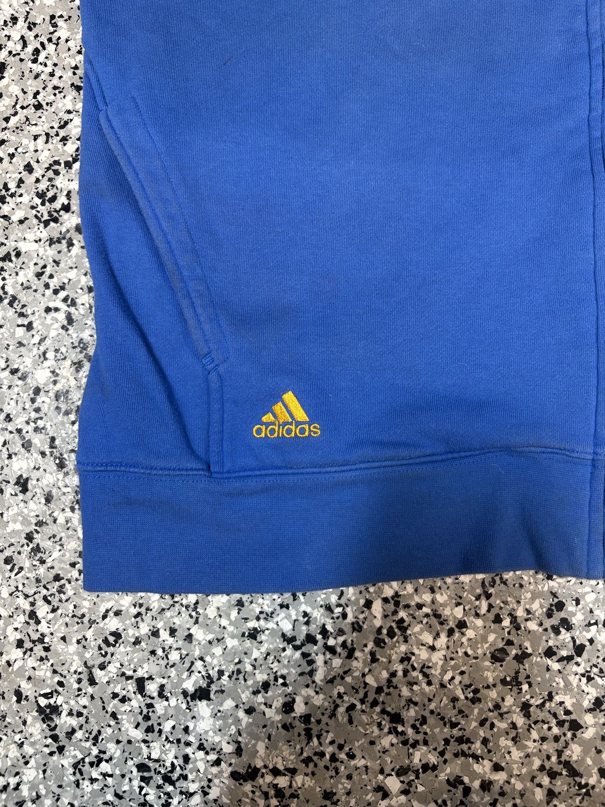 NCAA Vintage 2000s Adidas UCLA College Zip Up Hoodie Size XL 0562 Size US XL / EU 56 / 4 - 5 Thumbnail