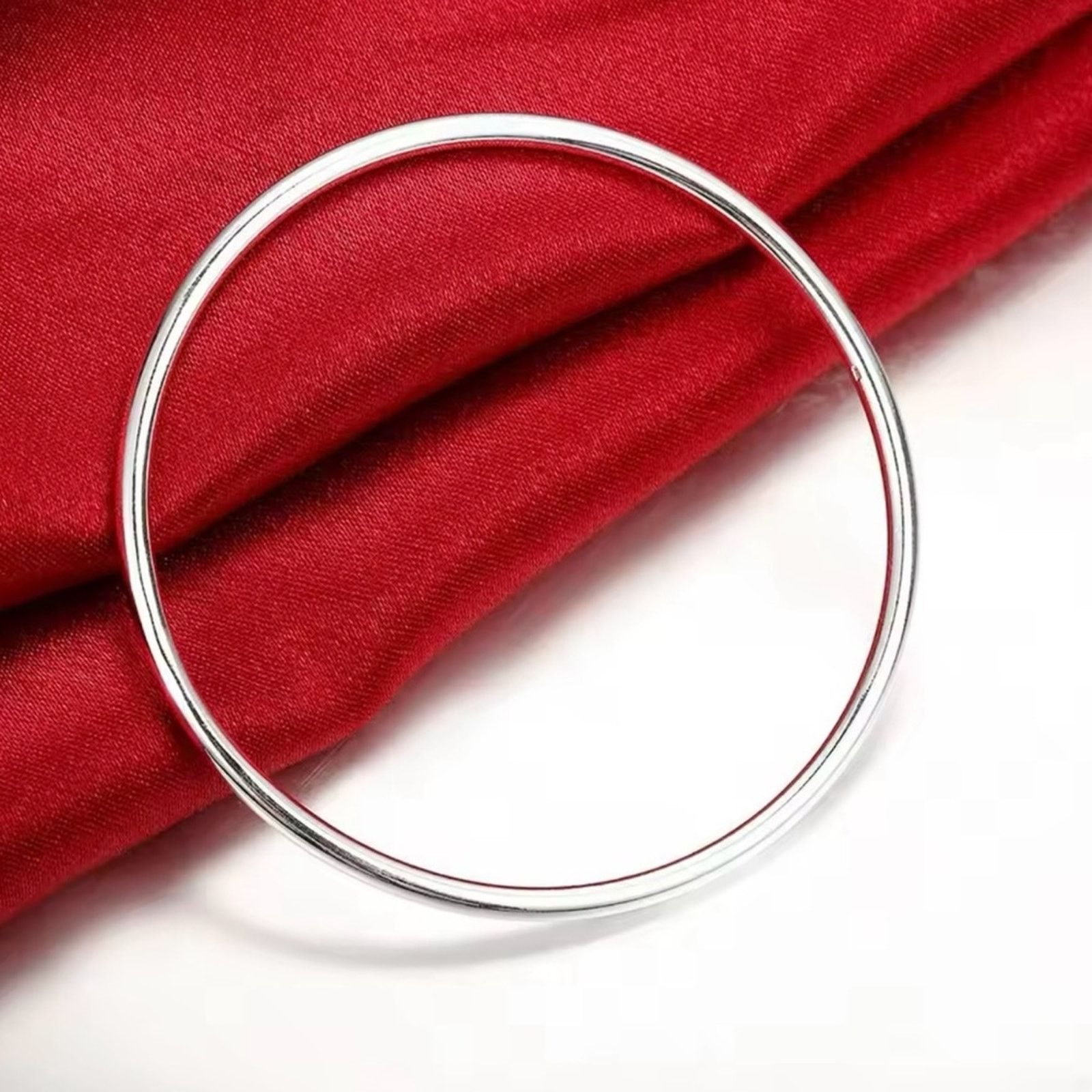 Other Silver Women's Bangle Cuff Bracelet Size ONE SIZE - 1 Thumbnail