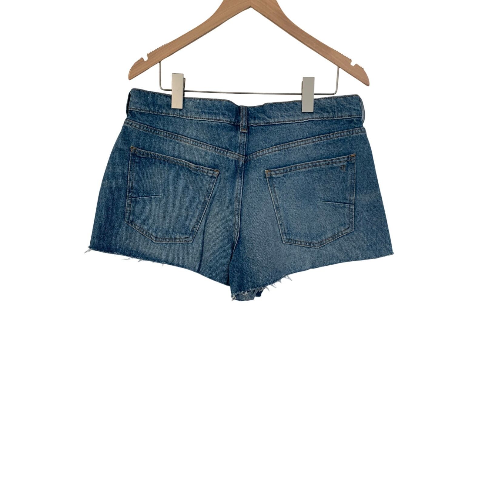 Anthropologie NWT Anthropologie Pilcro Denim Shorts - Size 31 MSRP $78 Size 32" / US 10 / IT 46 - 2 Thumbnail