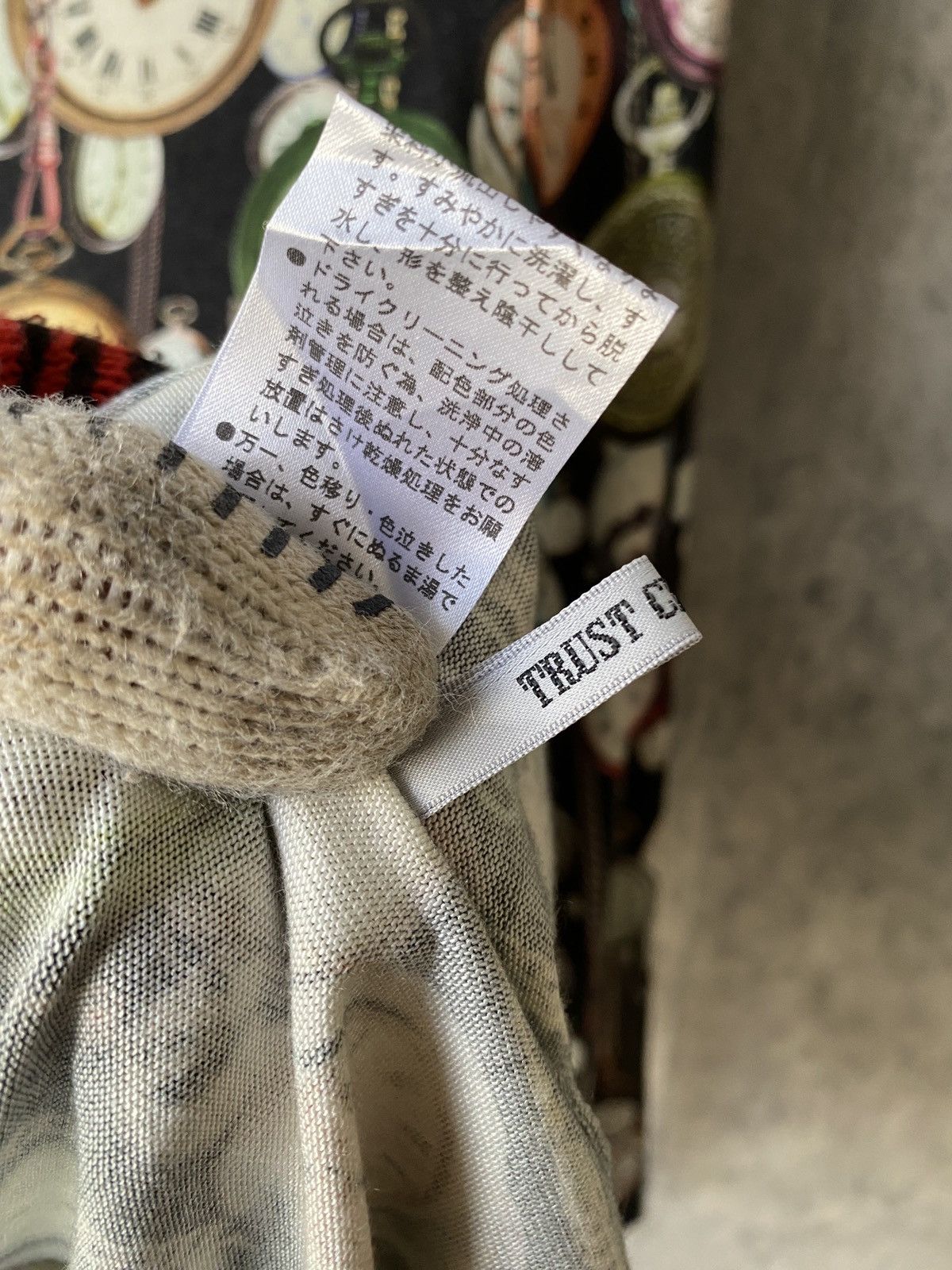 Japanese Brand Trust Club Fullprint Vintage Clock Italy Jean Paul Gaultier Size US S / EU 44-46 / 1 - 13 Thumbnail