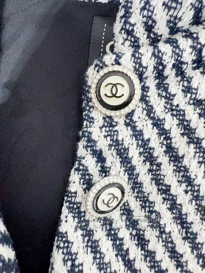 Chanel Chanel Black and white twill coat Size XXS / US 00 / IT 34 - 3 Thumbnail