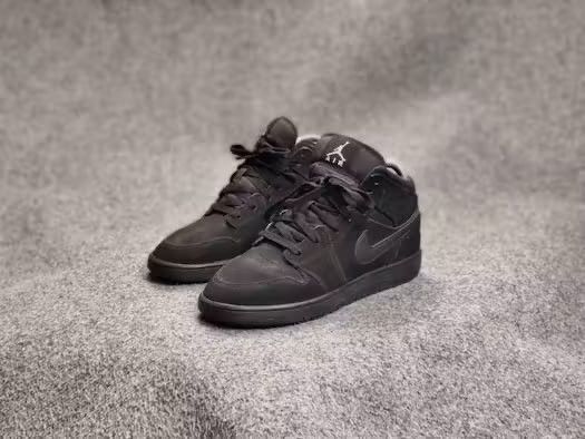 Nike 🔥 Nike Air Jordan 1 Mid GS Black Vintage Hi-Top Sneakers Size US 6.5 / EU 39-40 - 3 Thumbnail