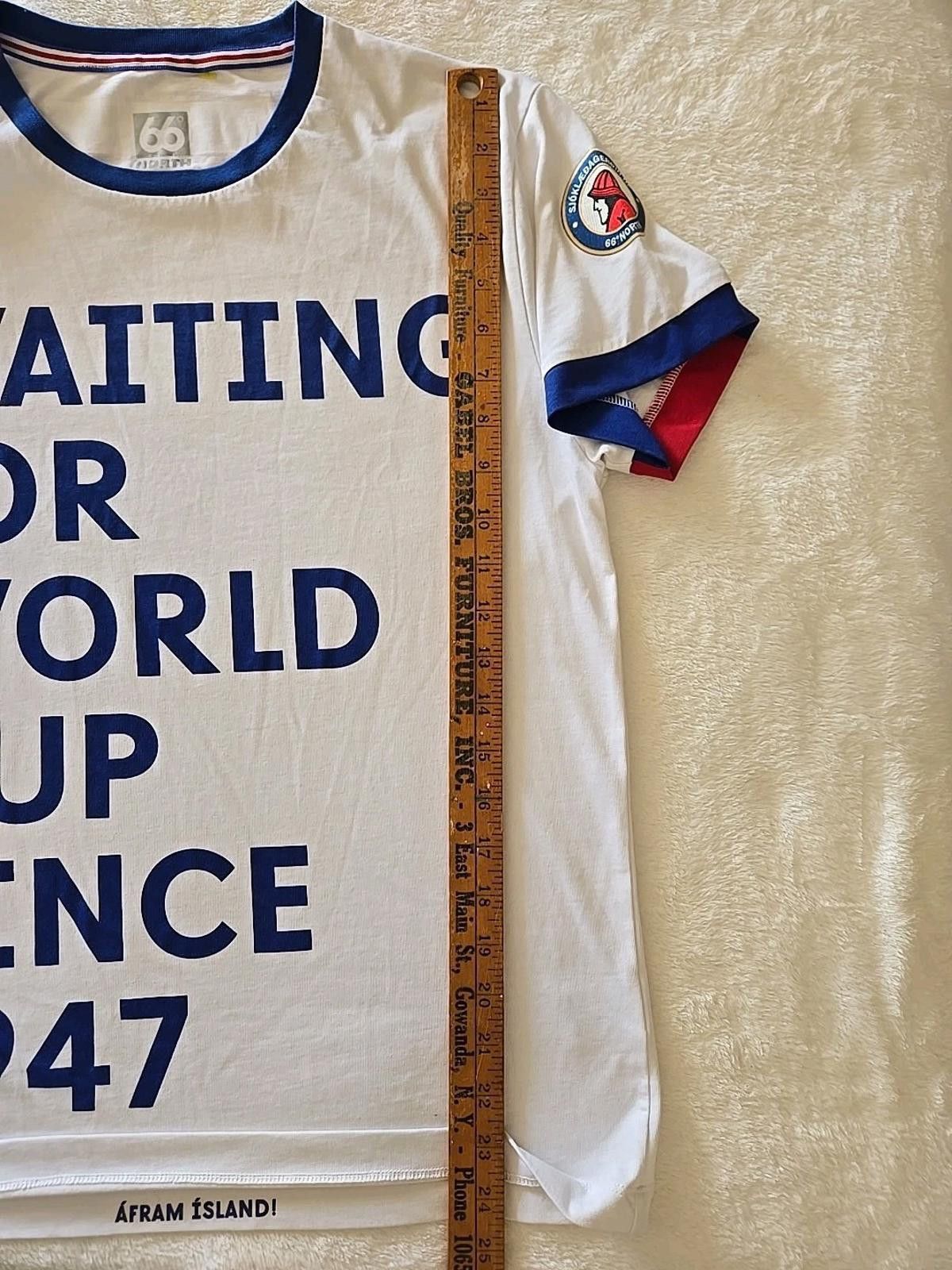 Other 66° North Soccer Team "Waiting for World Cup Since 1947" Size US S / EU 44-46 / 1 - 7 Thumbnail