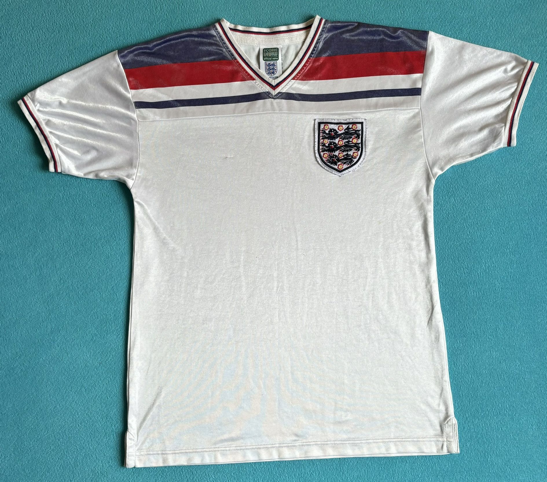 Other England 1980-1982 Score Draw Football Jersey Size. M Size US M / EU 48-50 / 2 - 5 Thumbnail