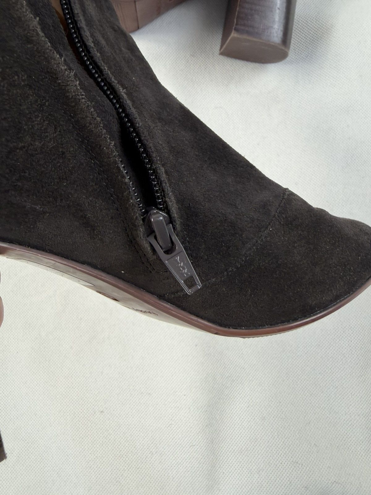 See by Chloe See by Chloe Suede Ankle Boots in Dark Brown Size US 9 / IT 39 - 11 Thumbnail