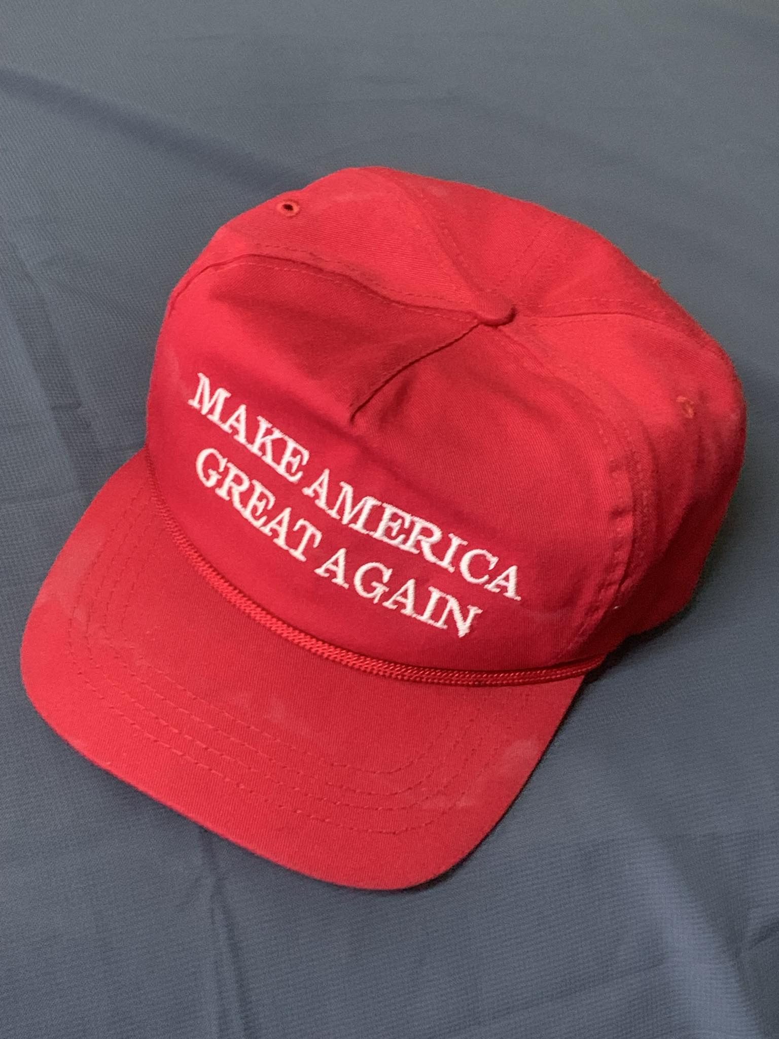Donald Trump × Vintage Cap "Make America Great Again" made in USA 🇺🇸 hot 🔥 item Size ONE SIZE - 1 Thumbnail