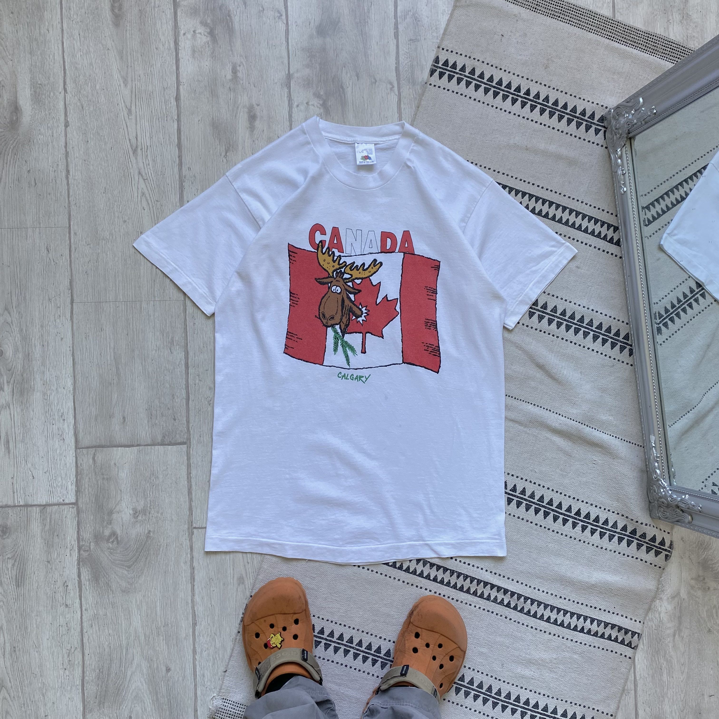 Fruit Of The Loom 🇨🇦 Vintage 90s Canada tee Moose big logo Size US M / EU 48-50 / 2 - 1 Thumbnail