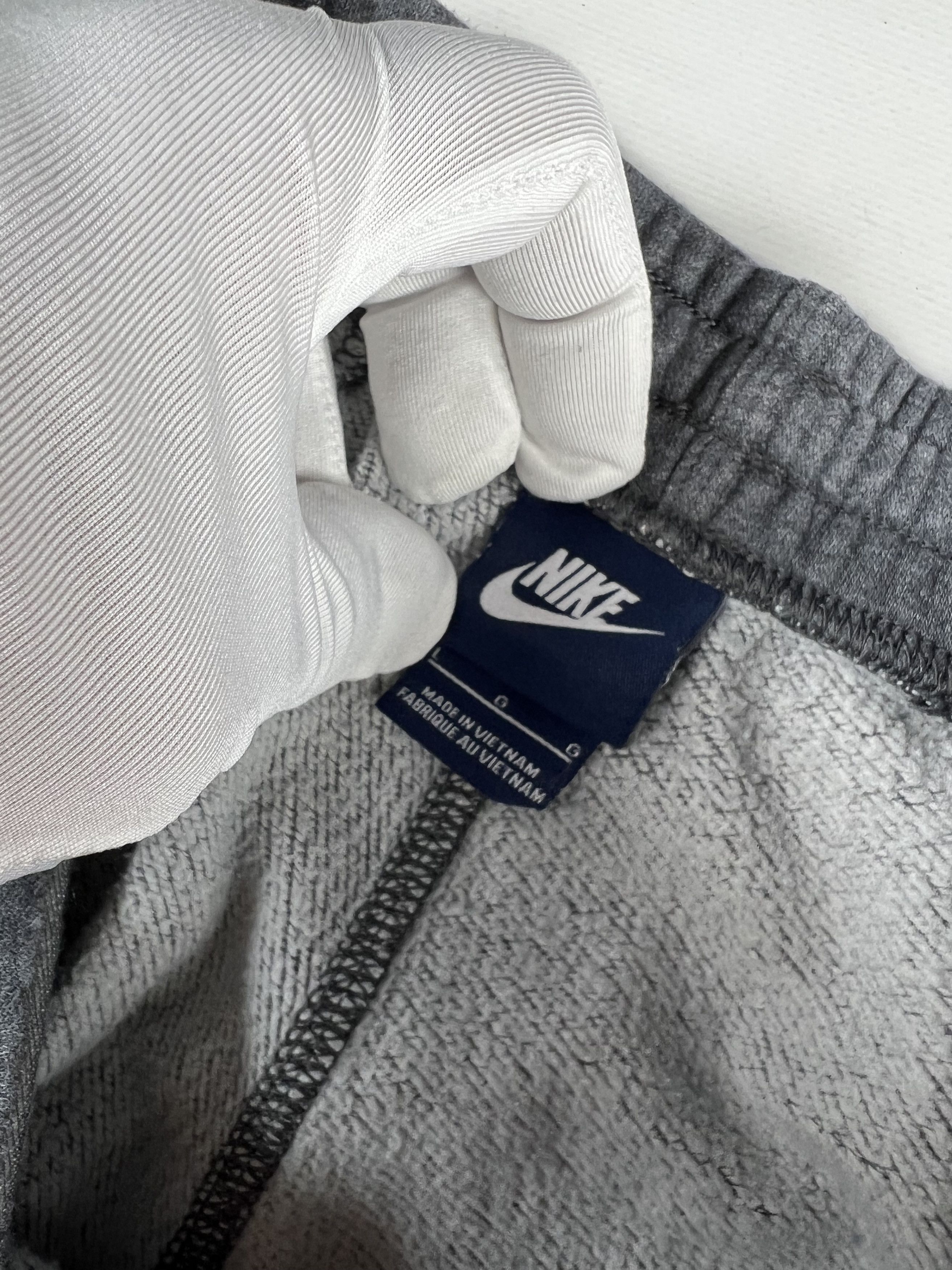 Nike × Vintage Vintage Nike Sweatpants L Size US 36 / EU 52 - 3 Thumbnail