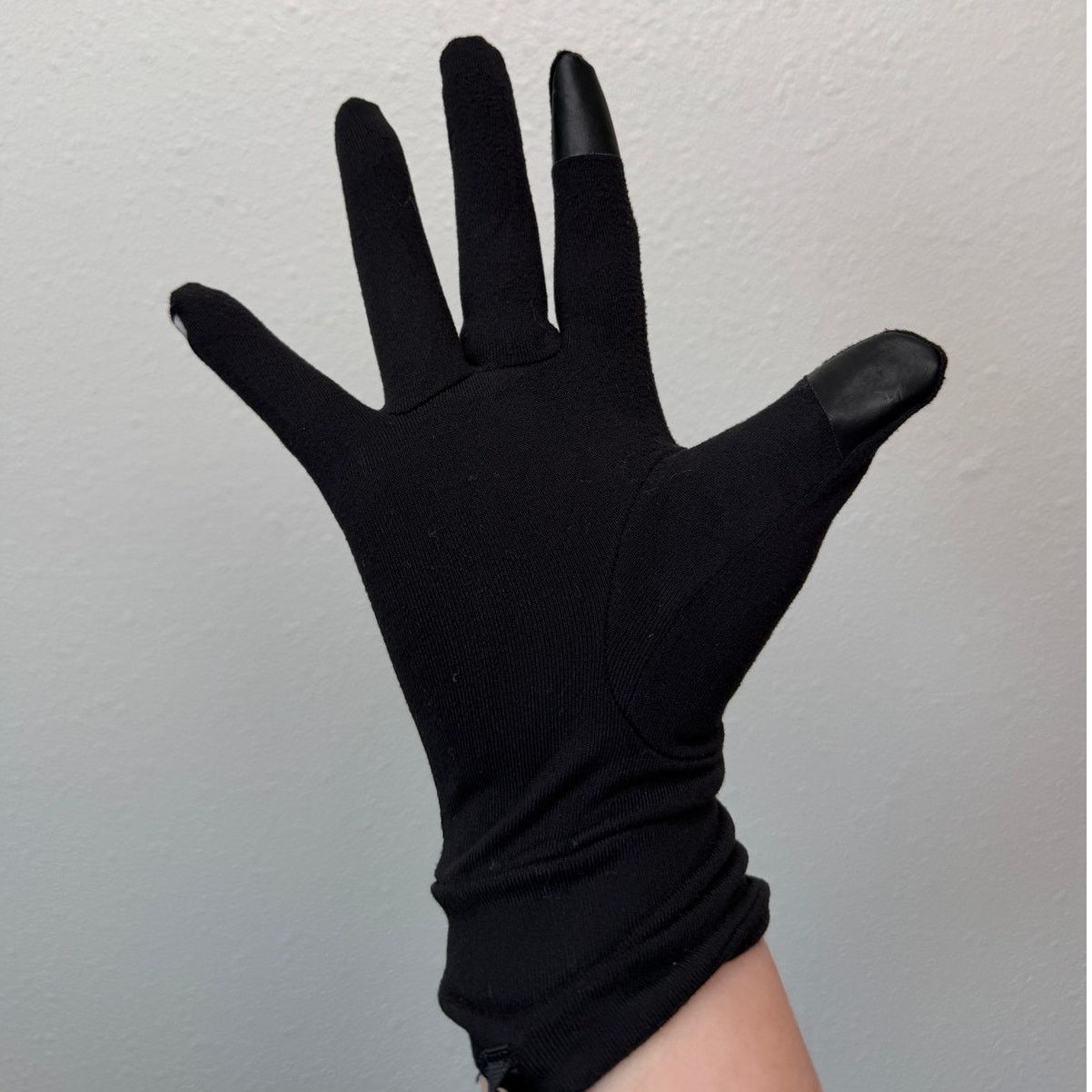 Lululemon Lululemon Run Gloves Black Women's Workout Gloves Size ONE SIZE - 6 Thumbnail
