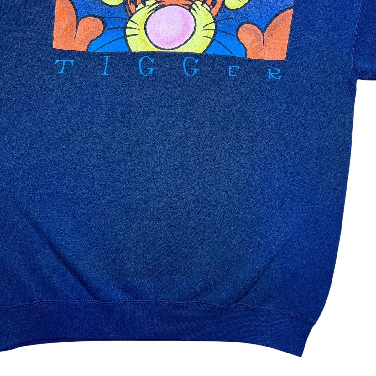 Disney Vintage 1990s Tigger Winnie The Pooh Disney Store Sweatshirt Size US L / EU 52-54 / 3 - 7 Thumbnail