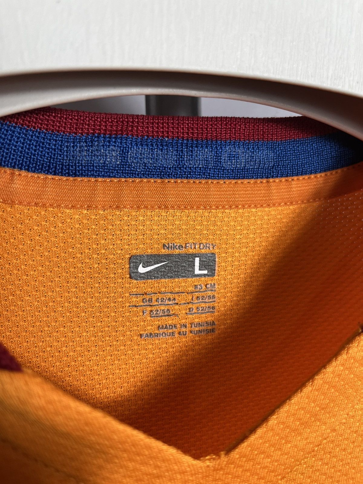 Nike BARCELONA 2006 2007 AWAY FOOTBALL SHIRT SOCCER JERSEY NIKE Size US L / EU 52-54 / 3 - 3 Thumbnail