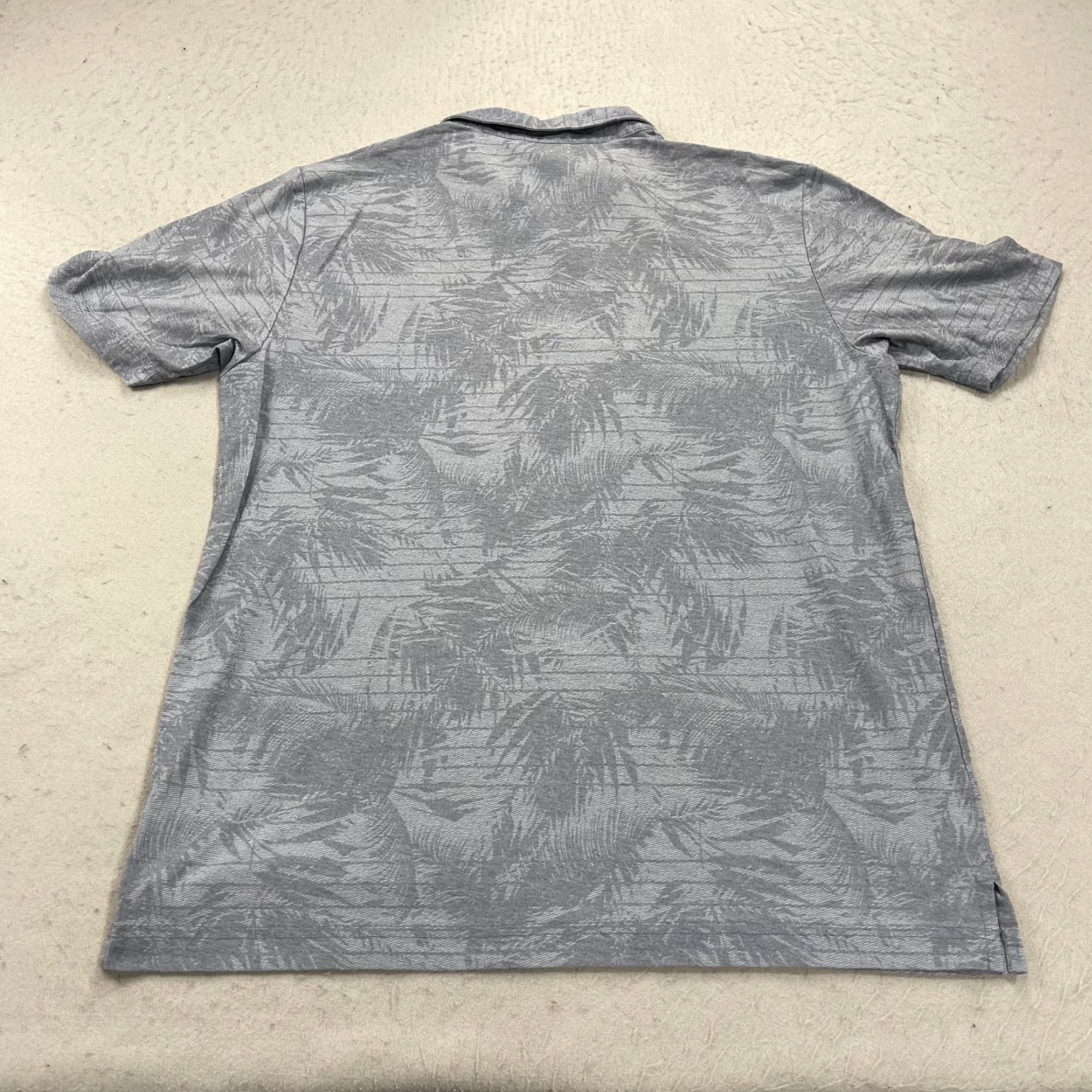 TravisMathew Travis Mathew Polo Shirt Mens L Blue Floral Leaf Golf AOP Pique Shirt Size US L / EU 52-54 / 3 - 6 Thumbnail