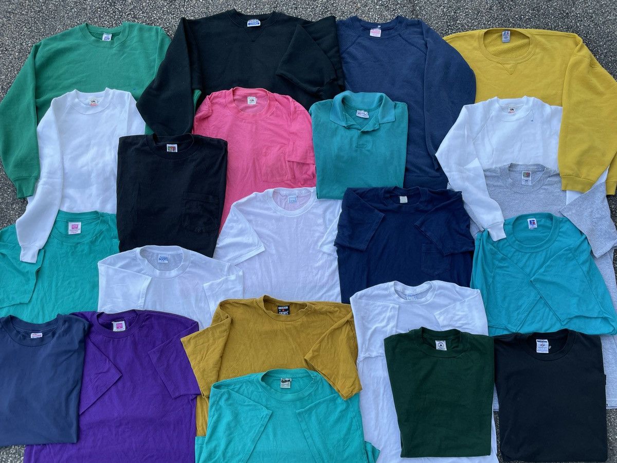 Vintage (1) 80s Vintage Made in USA Blank Single Stitch T Shirt Size US XL / EU 56 / 4 - 1 Thumbnail