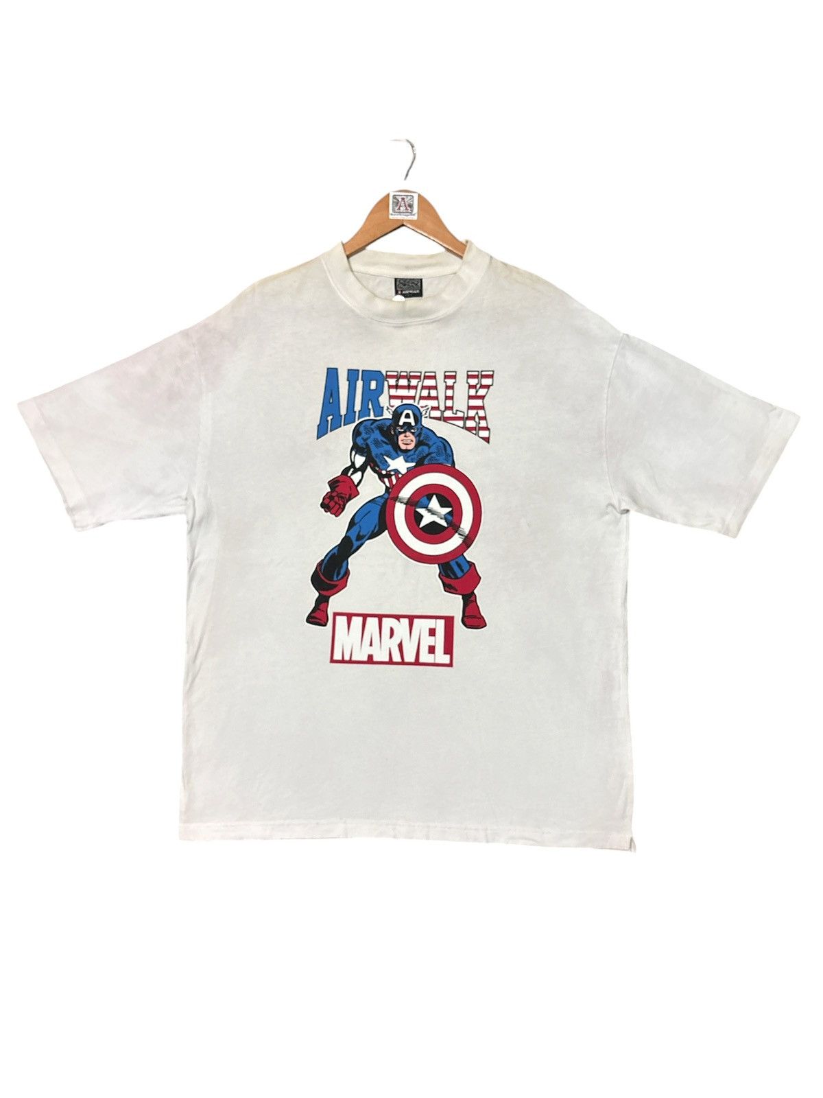 Airwalk 💸BINDING OFFER💸AIRWALK X CAPTAIN AMERICA MARVEL TSHIRT TEE💥 Size US L / EU 52-54 / 3 - 1 Thumbnail