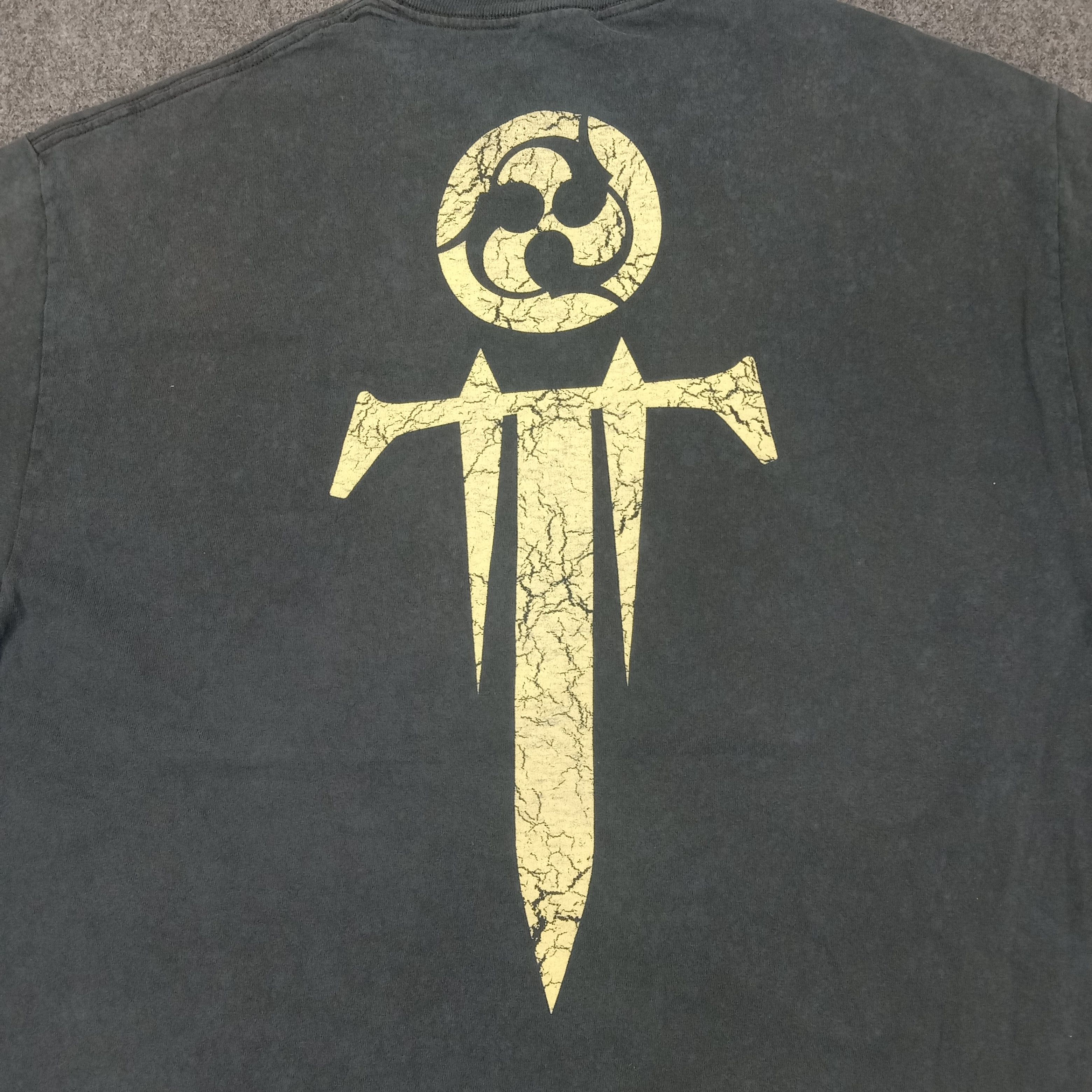 Band Tees × Vintage Trivium American Heavy Metal Band Tshirt Size US L / EU 52-54 / 3 - 5 Thumbnail