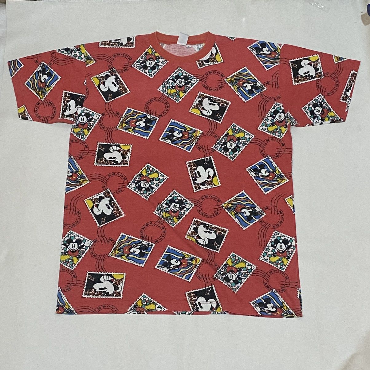 Disney Mickey mouse disney vintage tshirt all over print Size US L / EU 52-54 / 3 - 1 Thumbnail