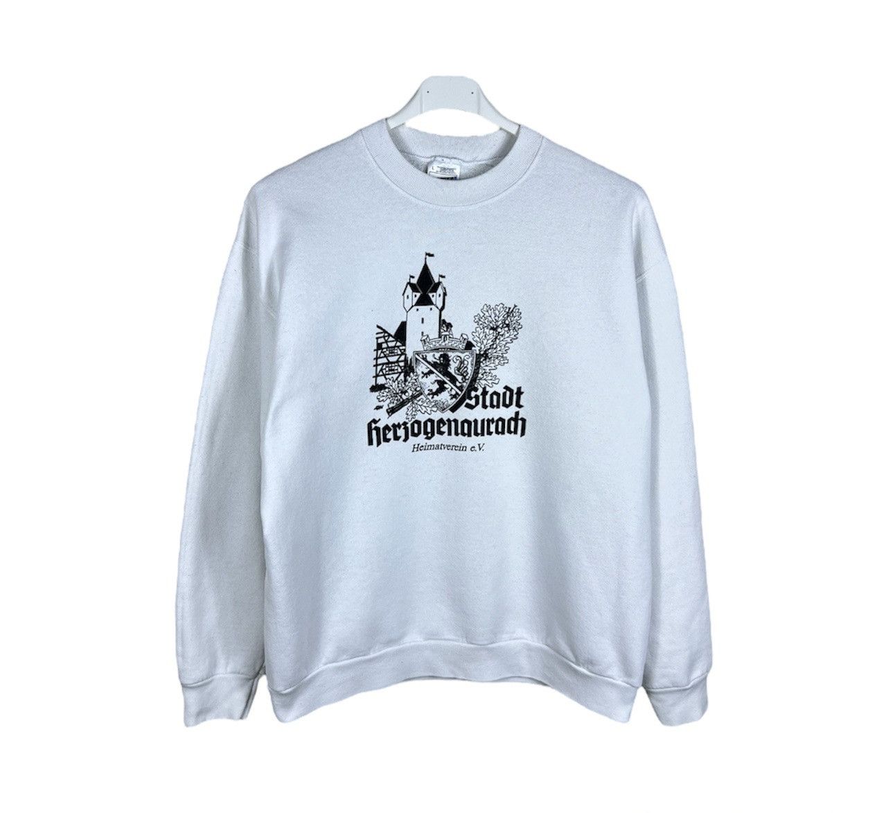 Vintage Vintage 90s castle history gothic screen stars sweatshirt Size US M / EU 48-50 / 2 - 1 Thumbnail