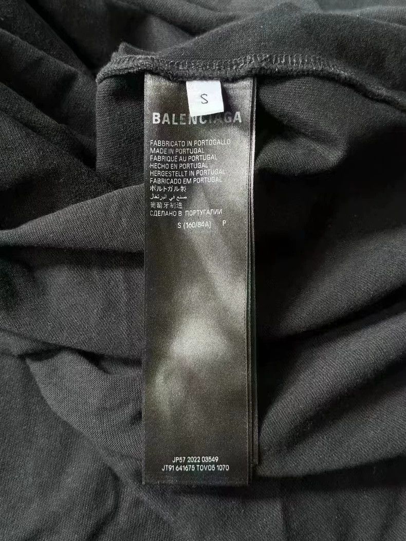 Balenciaga Balenciaga Graffiti short sleeves Size US S / EU 44-46 / 1 - 4 Thumbnail