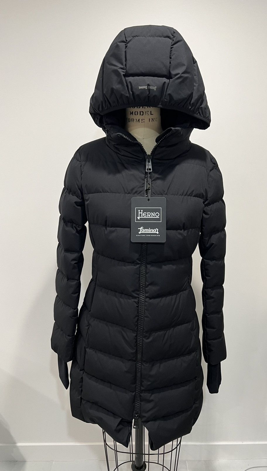 Herno HERNO LAMINAR SLIM-FIT COAT IN GORE-TEX INFINIUM WINDSTOPPER Size M / US 6-8 / IT 42-44 - 9 Thumbnail