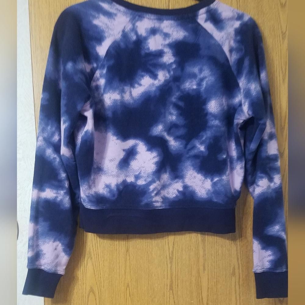 Champion Champion Women's Tie-Dye Sweatshirt Blue and Pink Size Small Size S / US 4 / IT 40 - 2 Thumbnail
