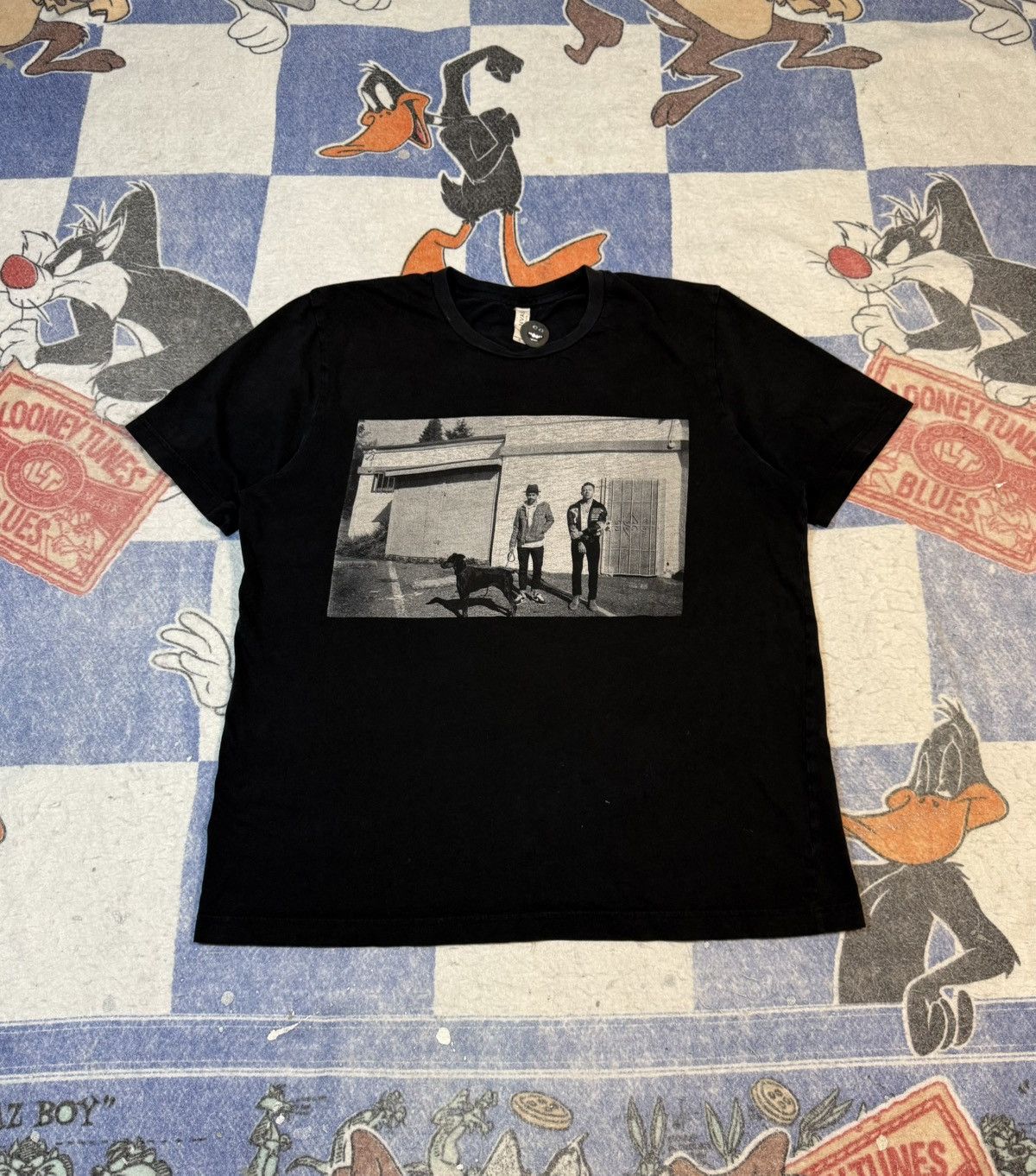 Band Tees Macklemore and Ryan Lewis tour tee Size US XL / EU 56 / 4 - 1 Thumbnail