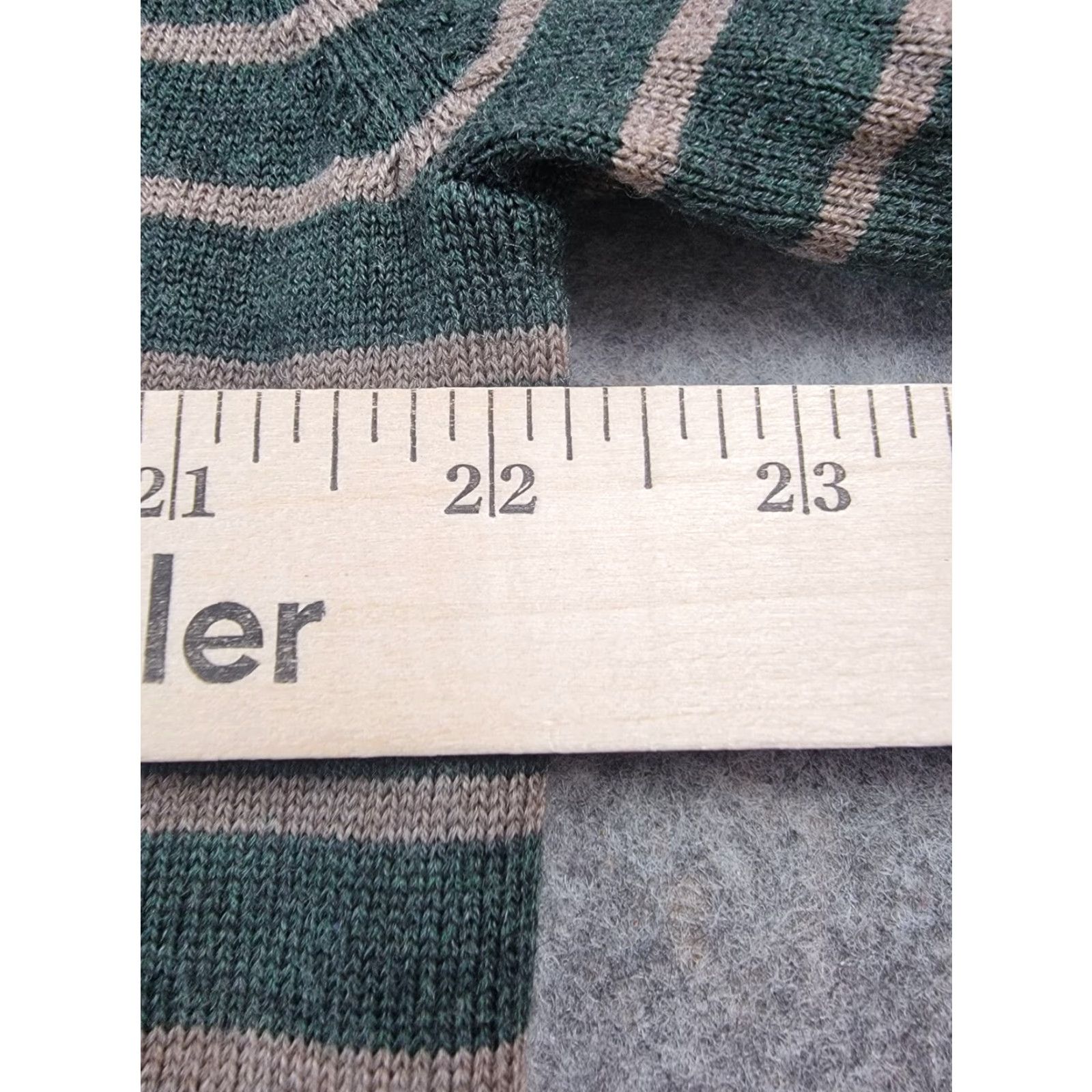 Brooks Brothers Brooks Brothers Sweater Mens Large Green Brown Stripe 100% Merino Wool Knit V-Neck Pullover Classic Preppy Casual Business Winter Fall Spring Size US L / EU 52-54 / 3 - 7 Thumbnail