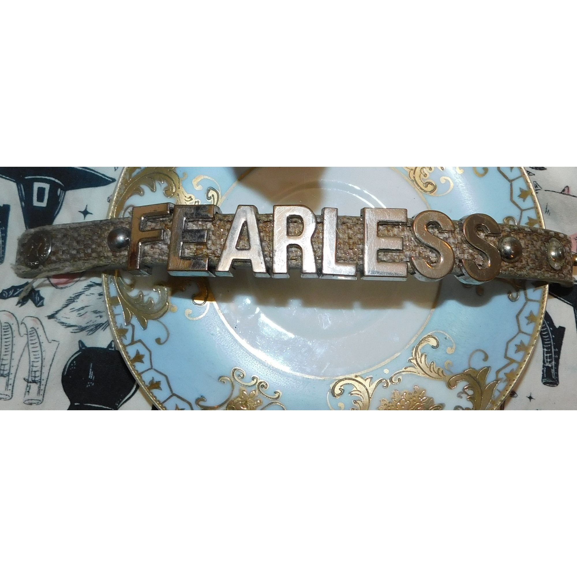 BCBGeneration BCBGenerations Fearless Slide Charm Bracelet Size ONE SIZE - 5 Thumbnail