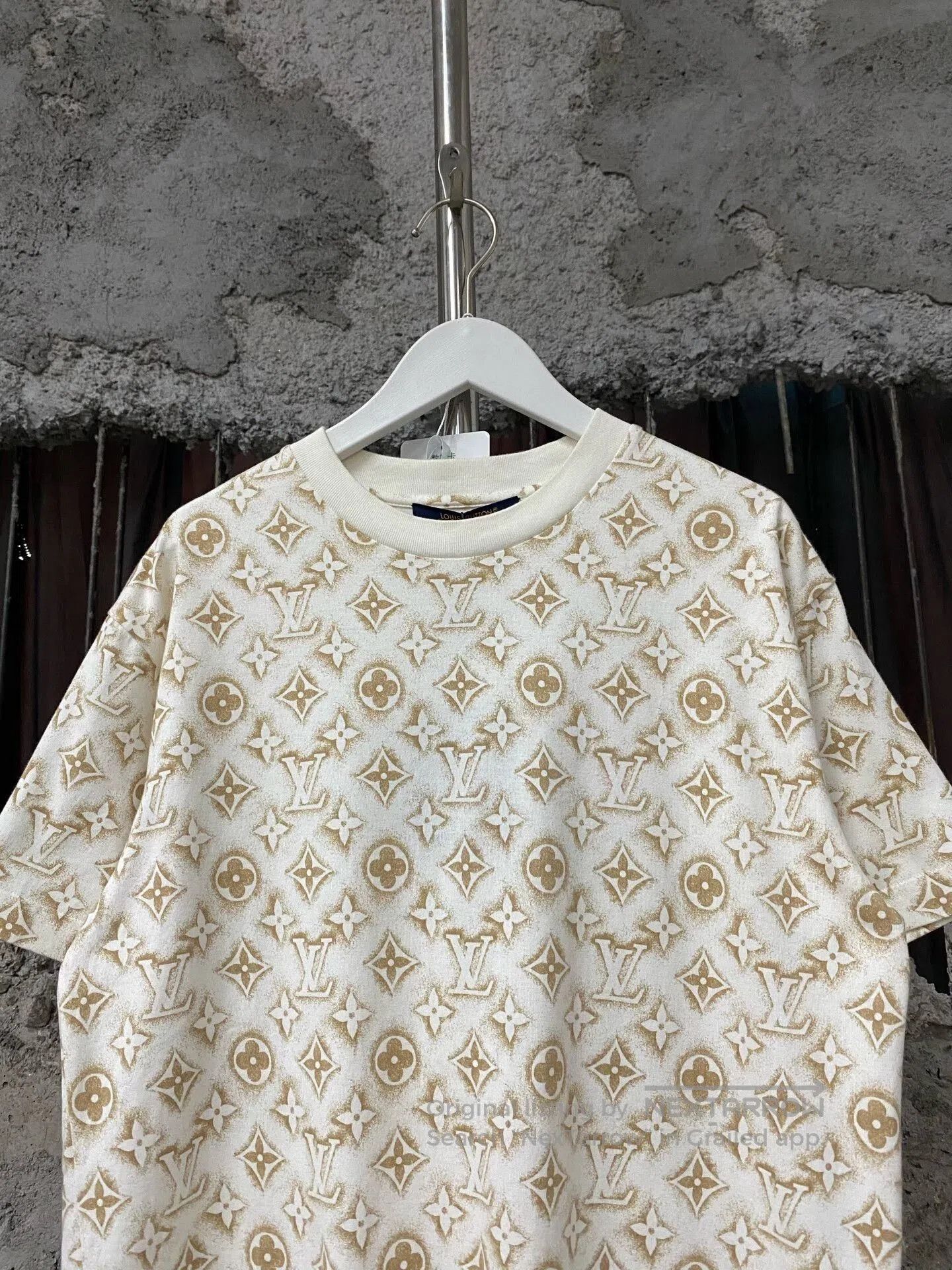 Louis Vuitton louis vuitton short sleeve top xs. Size XS / US 0-2 / IT 36-38 - 4 Thumbnail